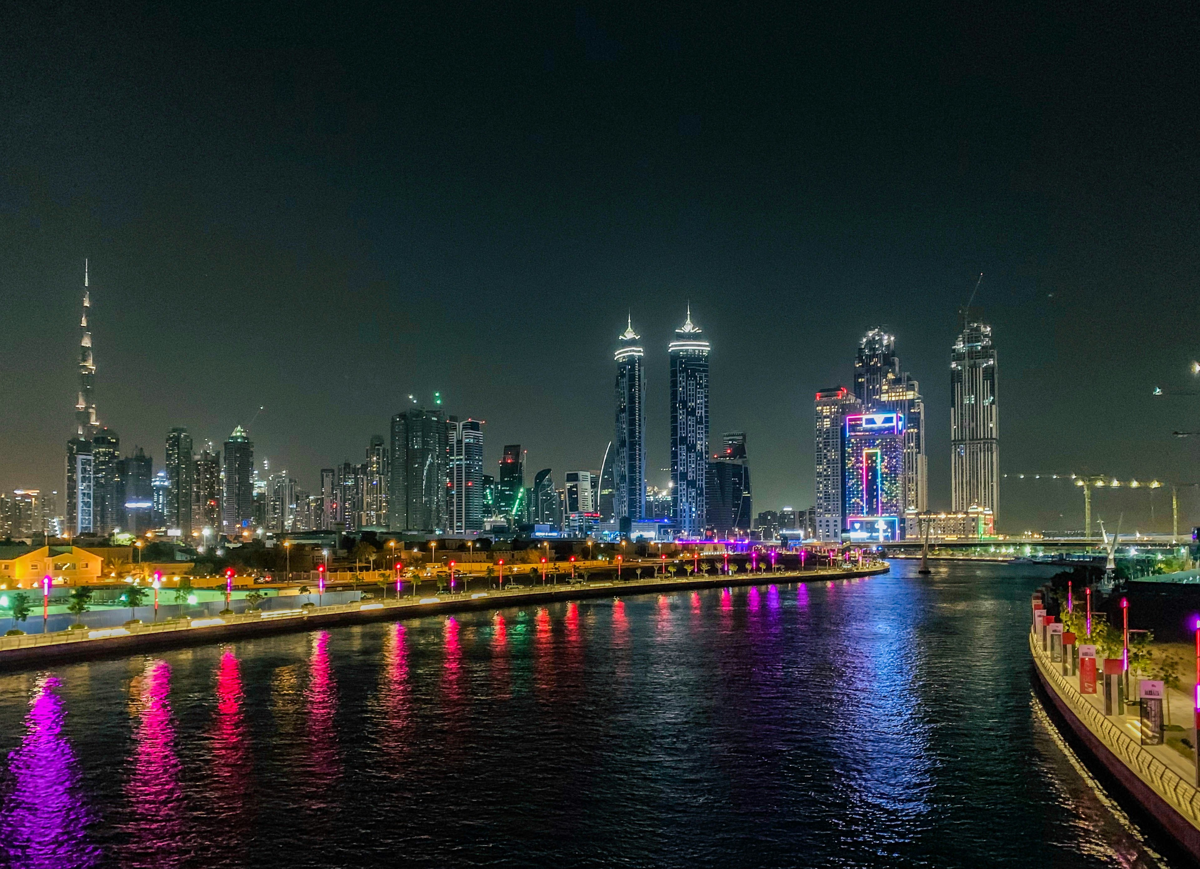 Dubai Night Pictures Download Free Images on Unsplash