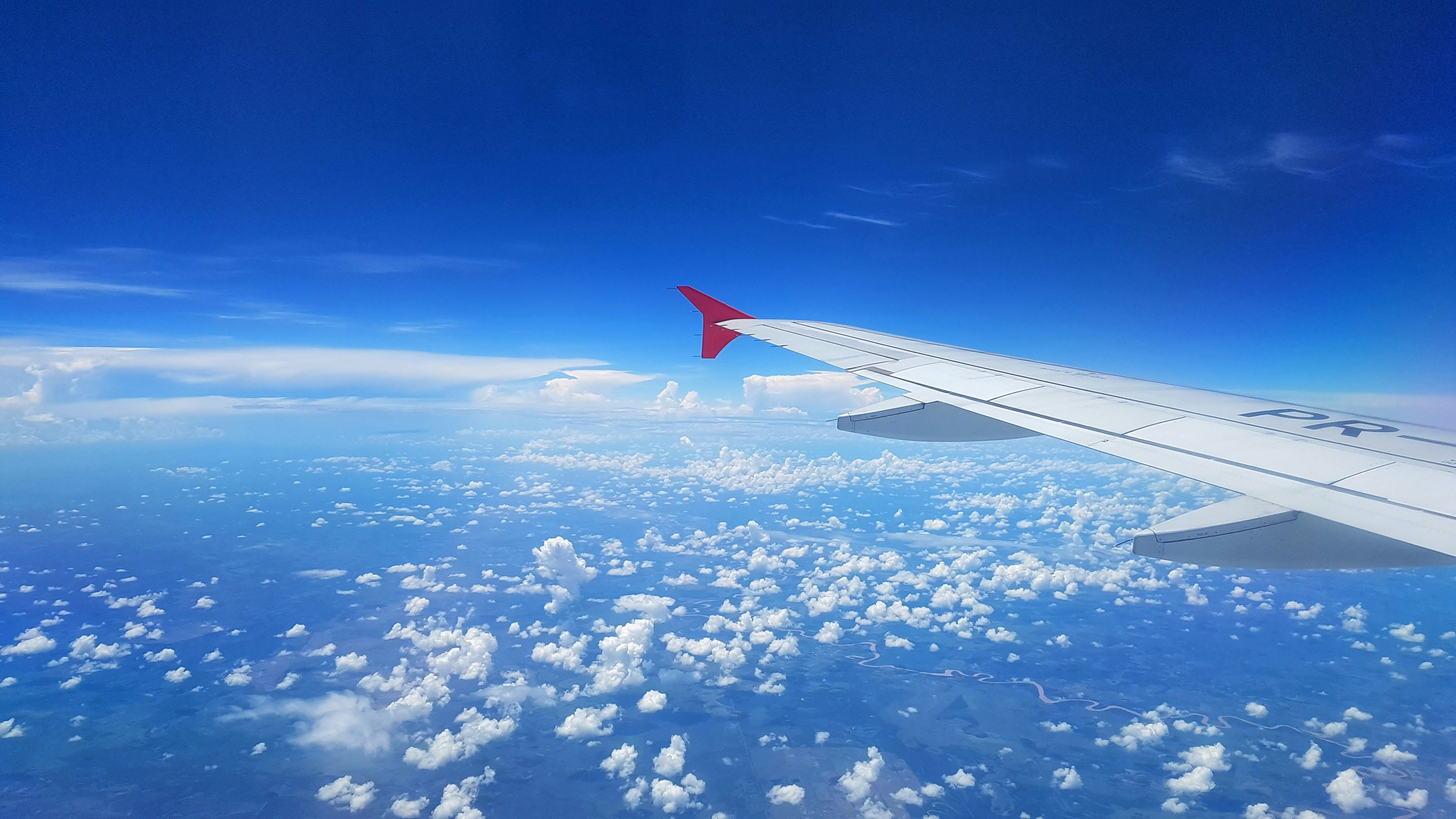 Airplane In The Sky Pictures Download Free Images on Unsplash