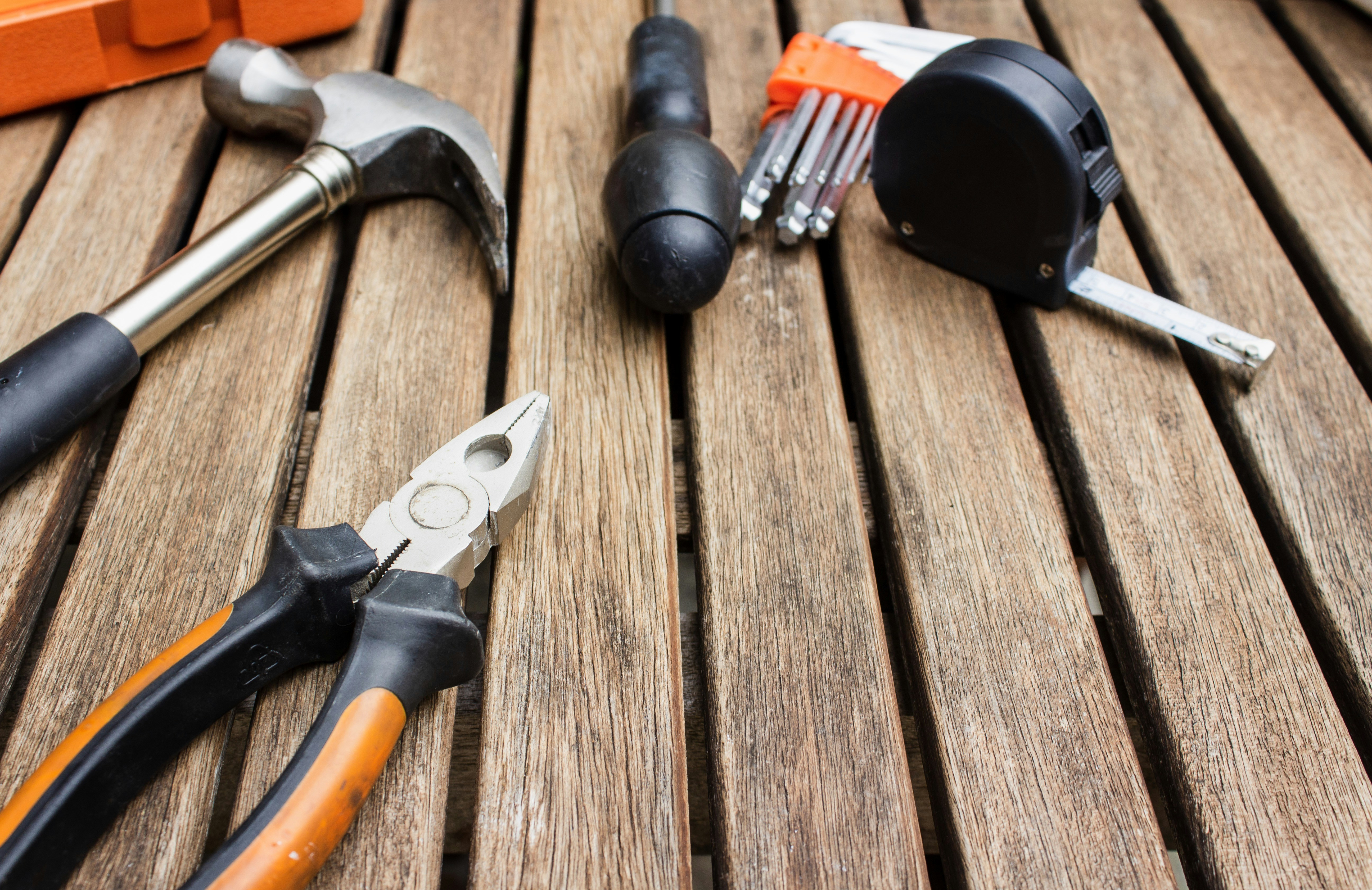 How Can Property Owners Reduce Common Maintenance Costs