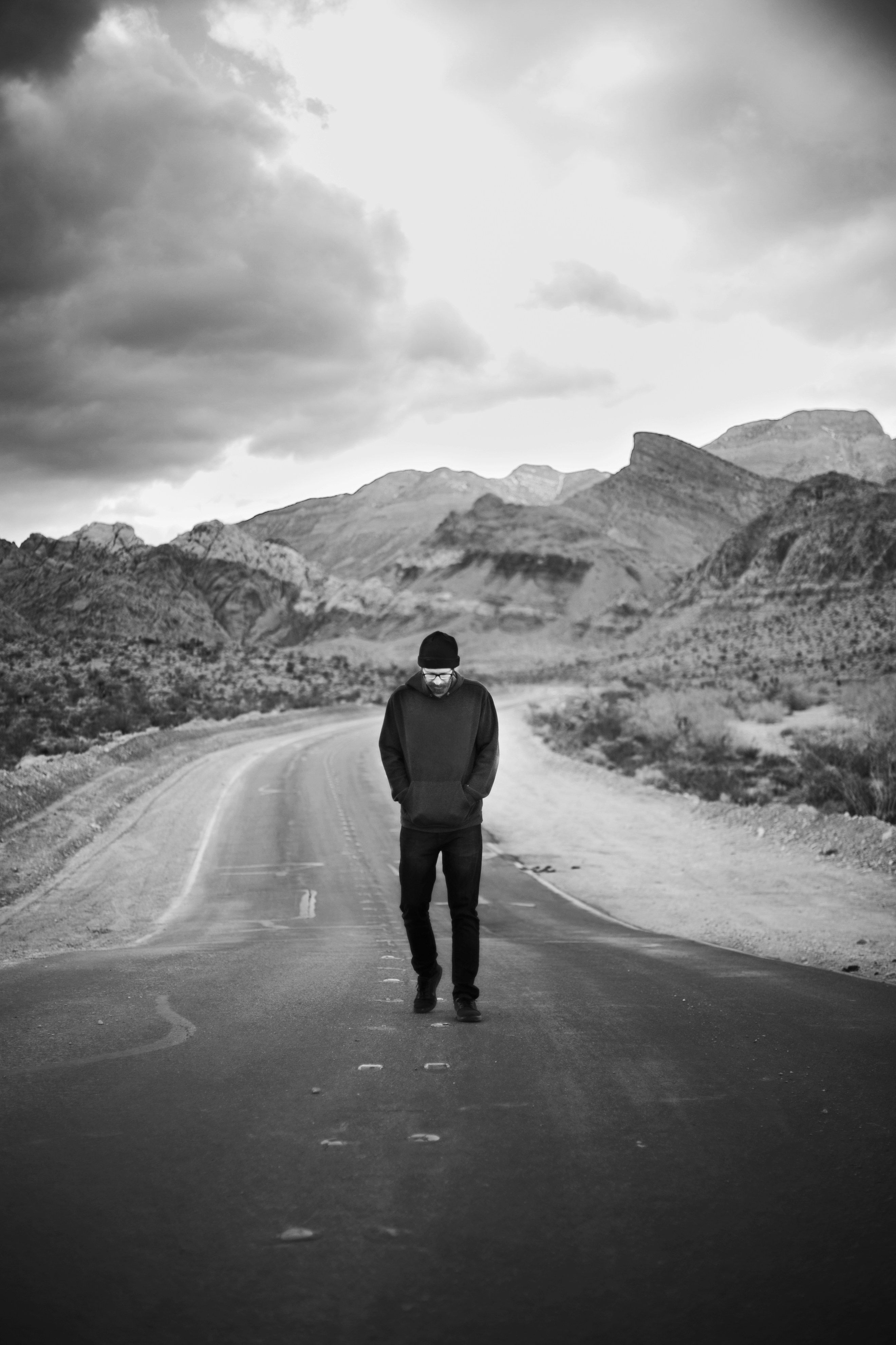 Sad Man Walking Pictures Download Free Images on Unsplash