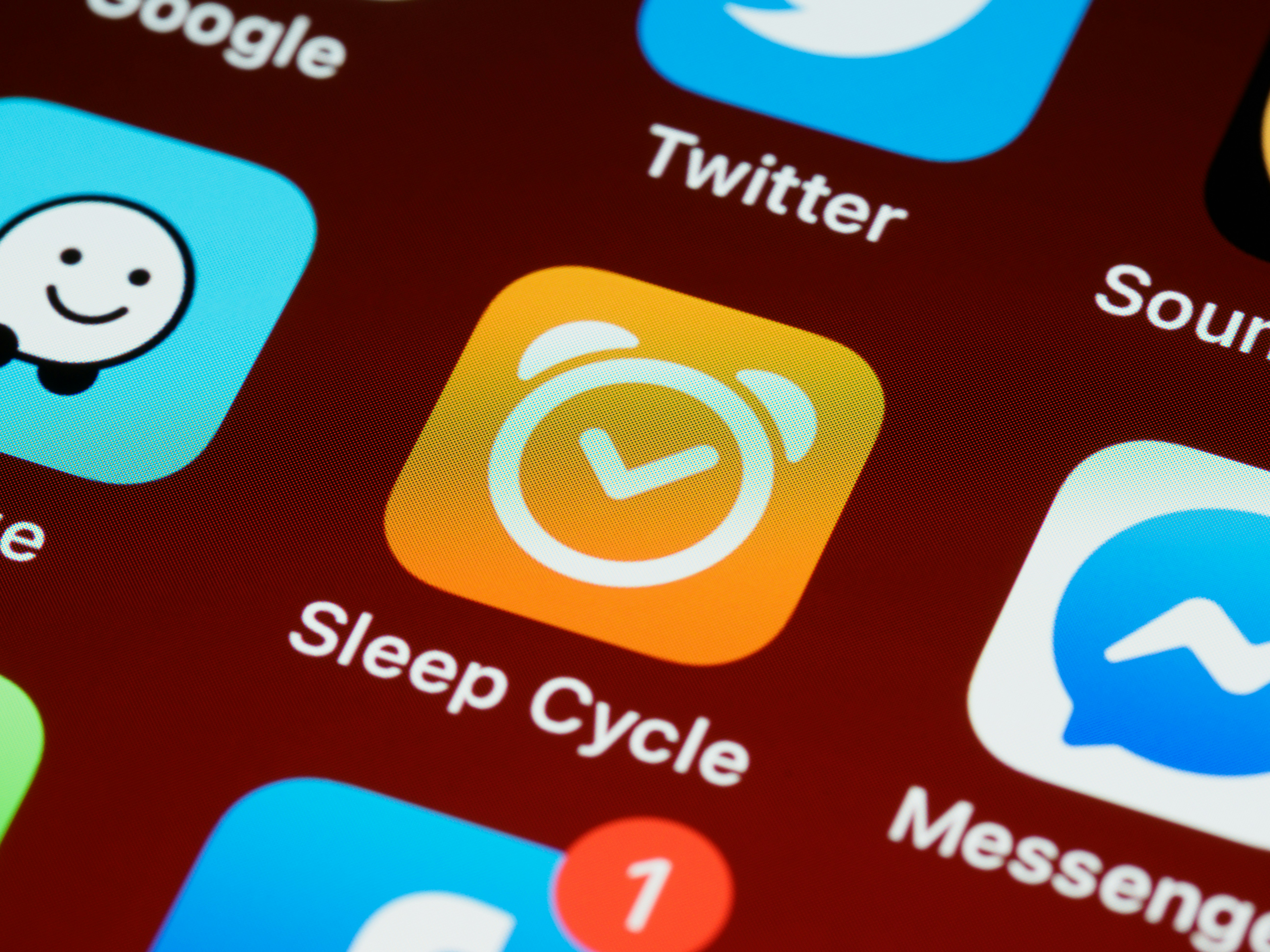 10 Must-Have Apps for Budget Travelers