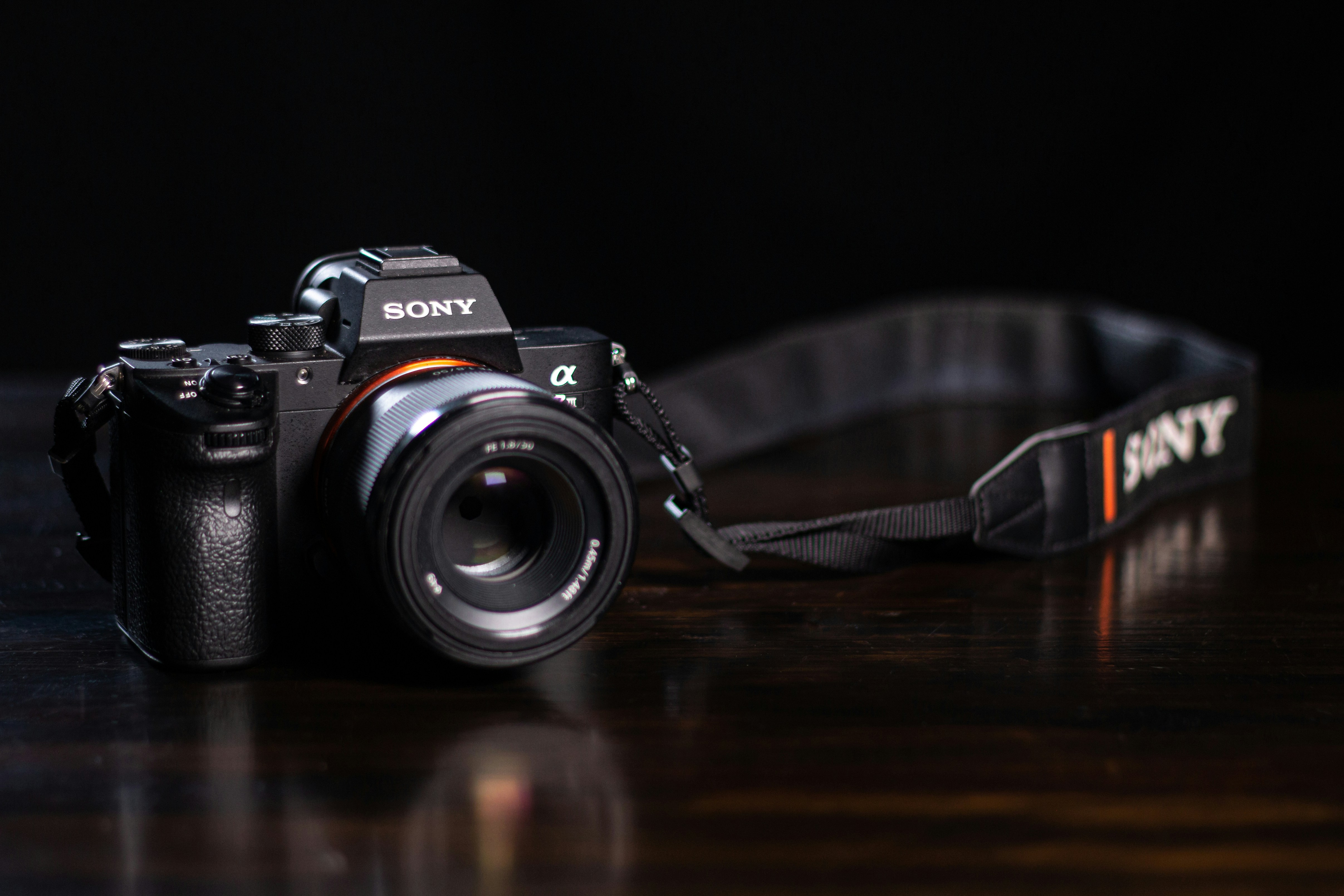 750+ [HQ] Sony A7Iii Pictures Download Free Images on Unsplash