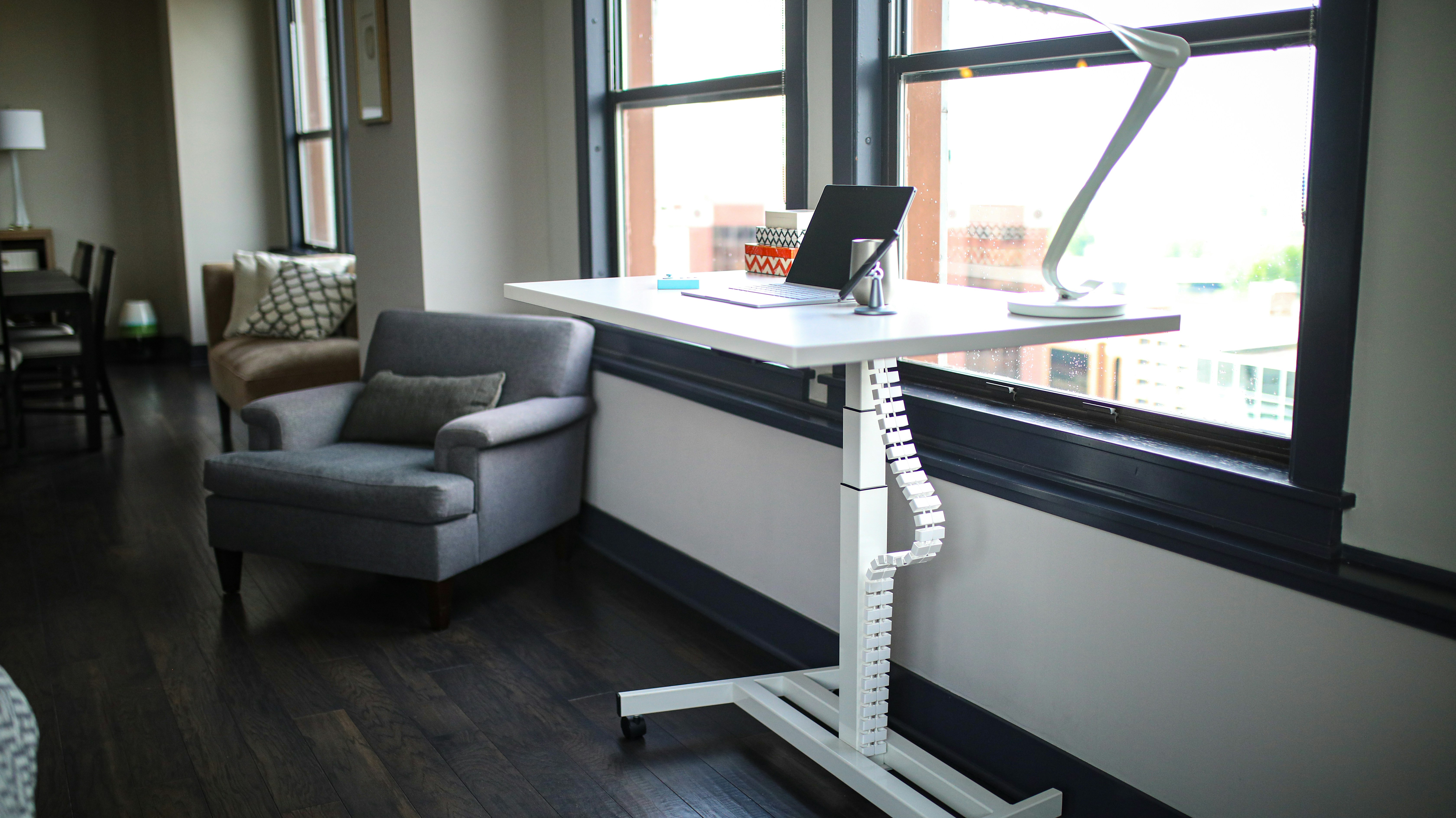 Top 8 Benefits of Standing Desks Syndication Cloud