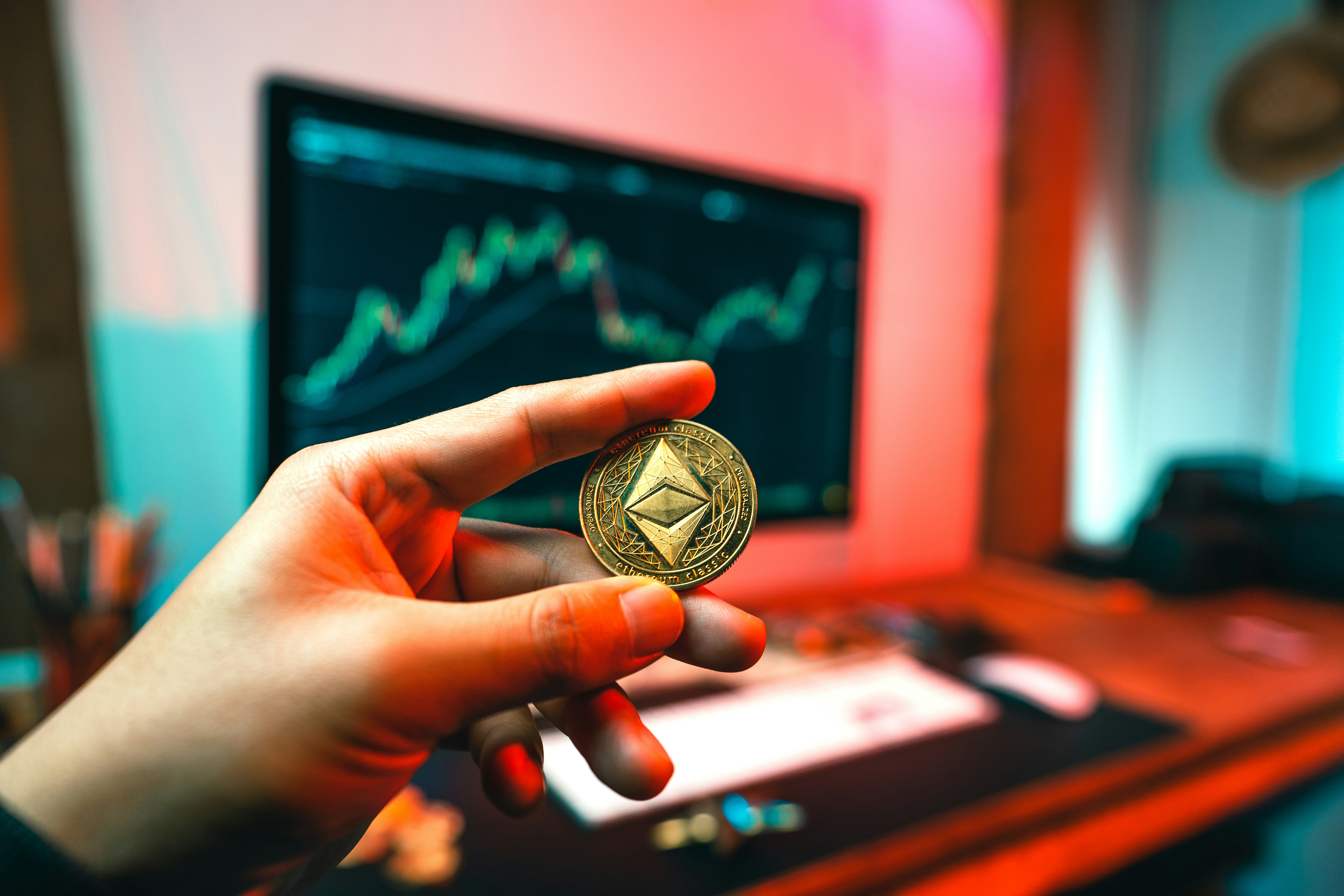 Análisis de Ethereum tras repuntar un 6,89%, superando los USD .200