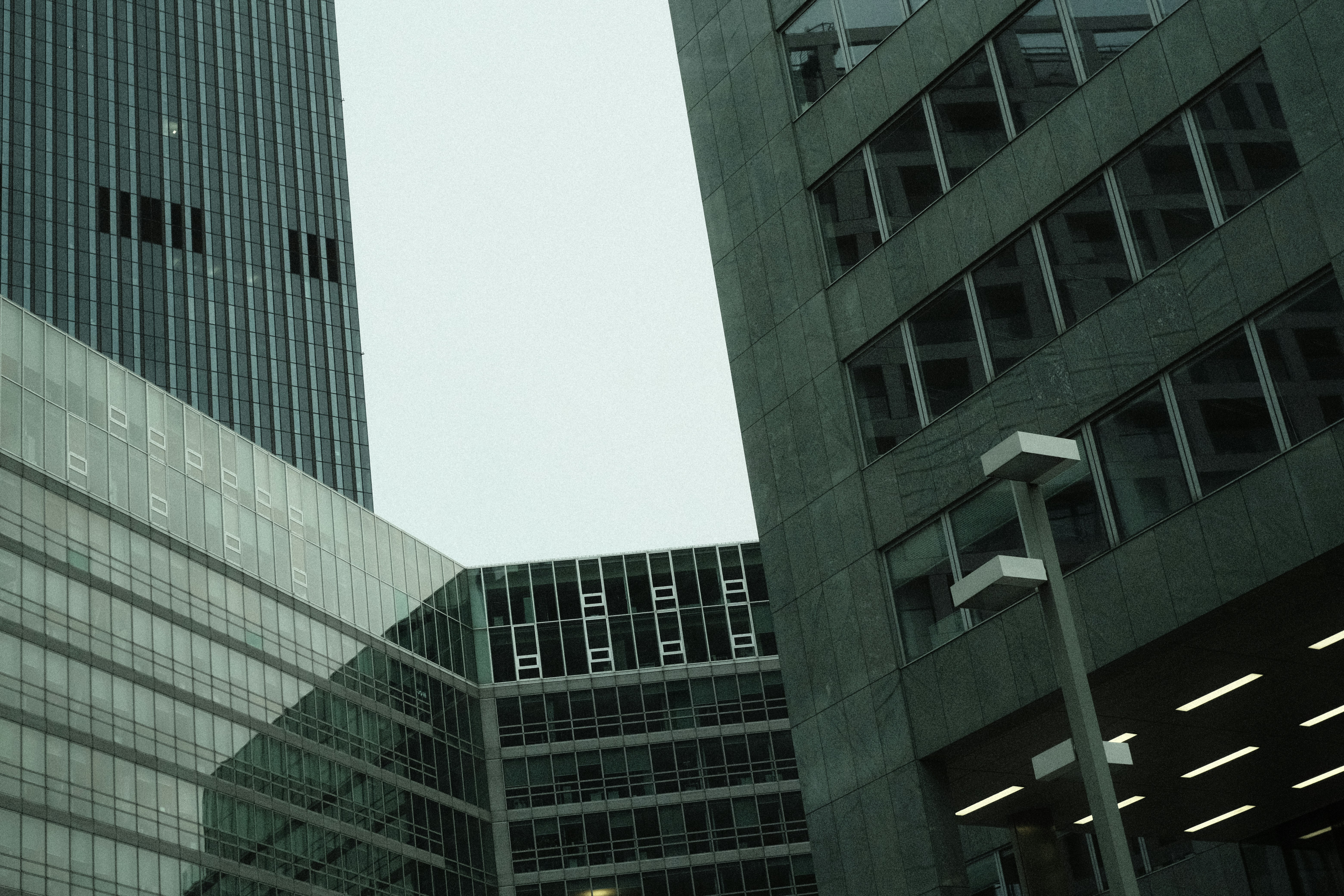 理財小白必看！3招擺脫月光，錢錢不哭哭！