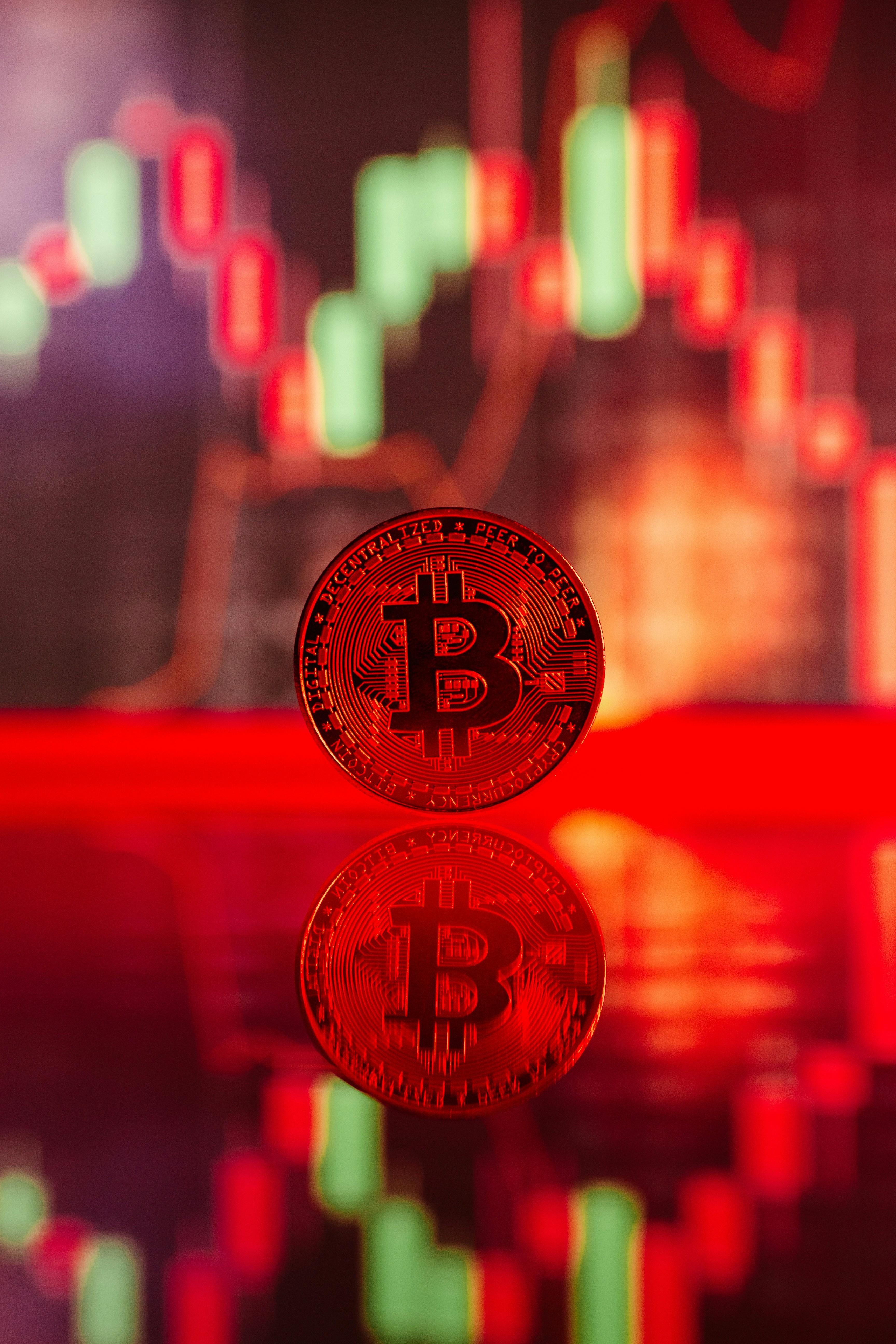 Bitcoin cae a la zona de «BTC ha muerto» del Rainbow Chart: ¿suelo o colapso?