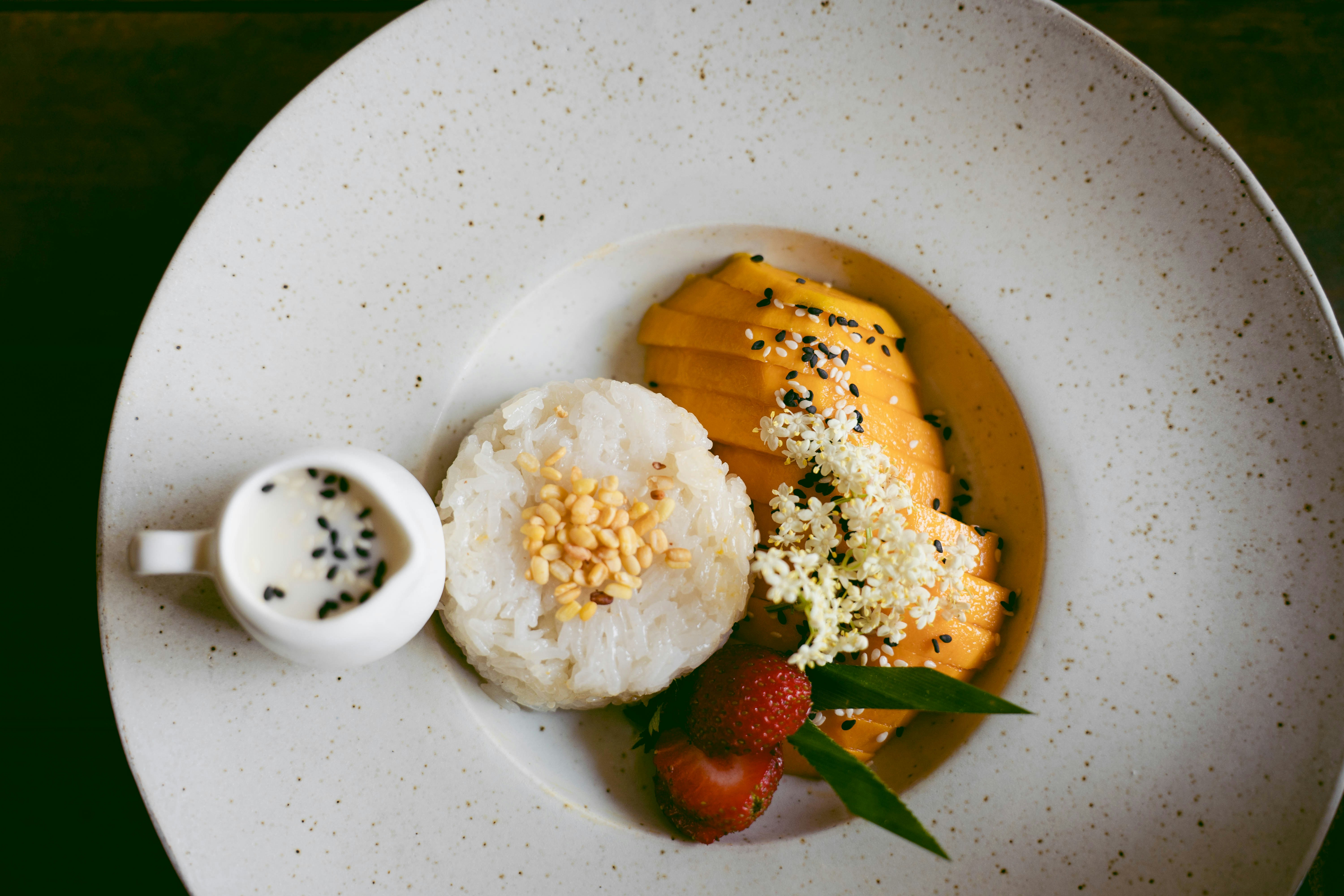 How To Make Thai Mango Sticky Rice At Home: An Easy Recipe