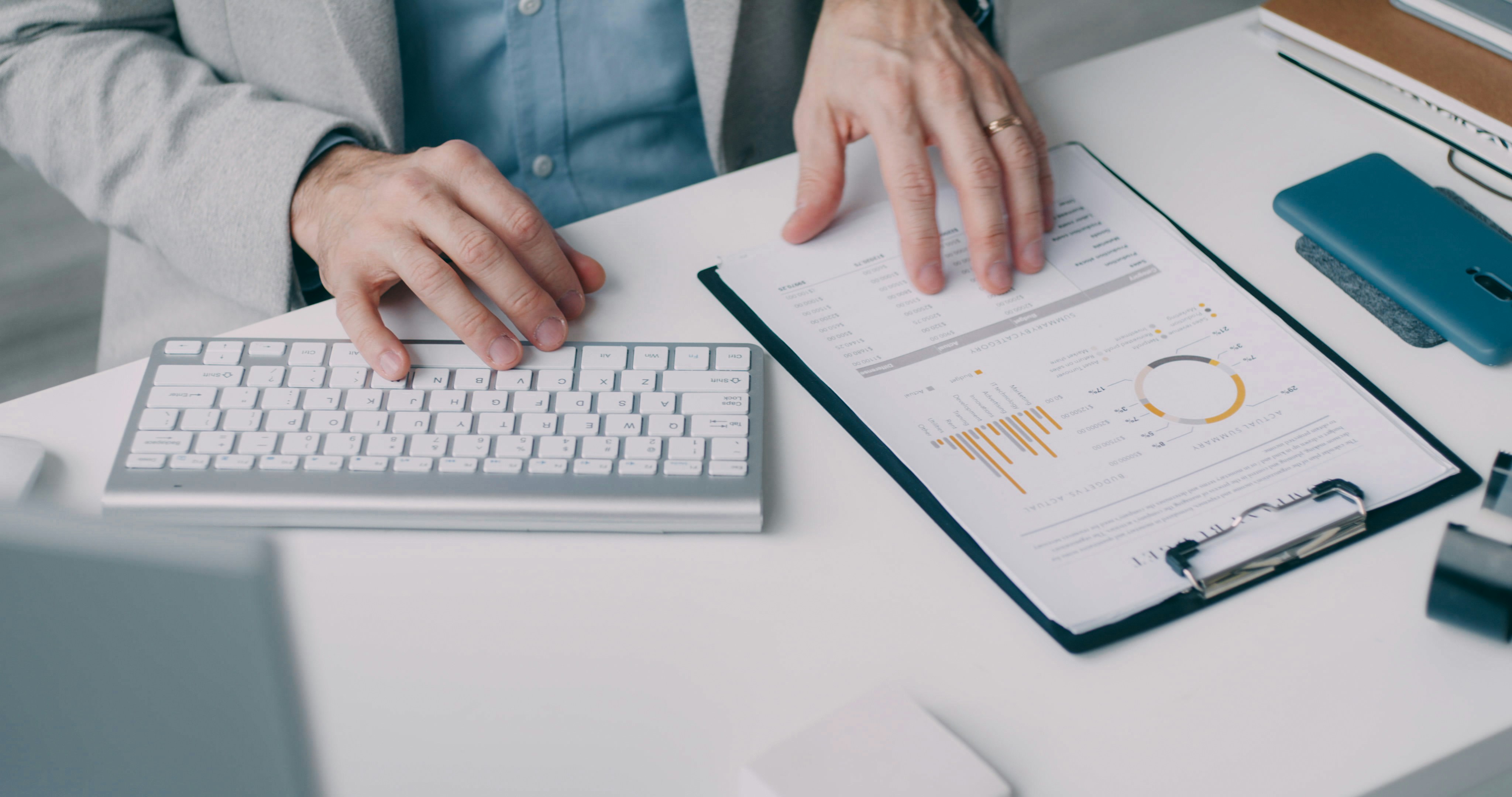 Where Can You Read Current Business Line Reports Online?