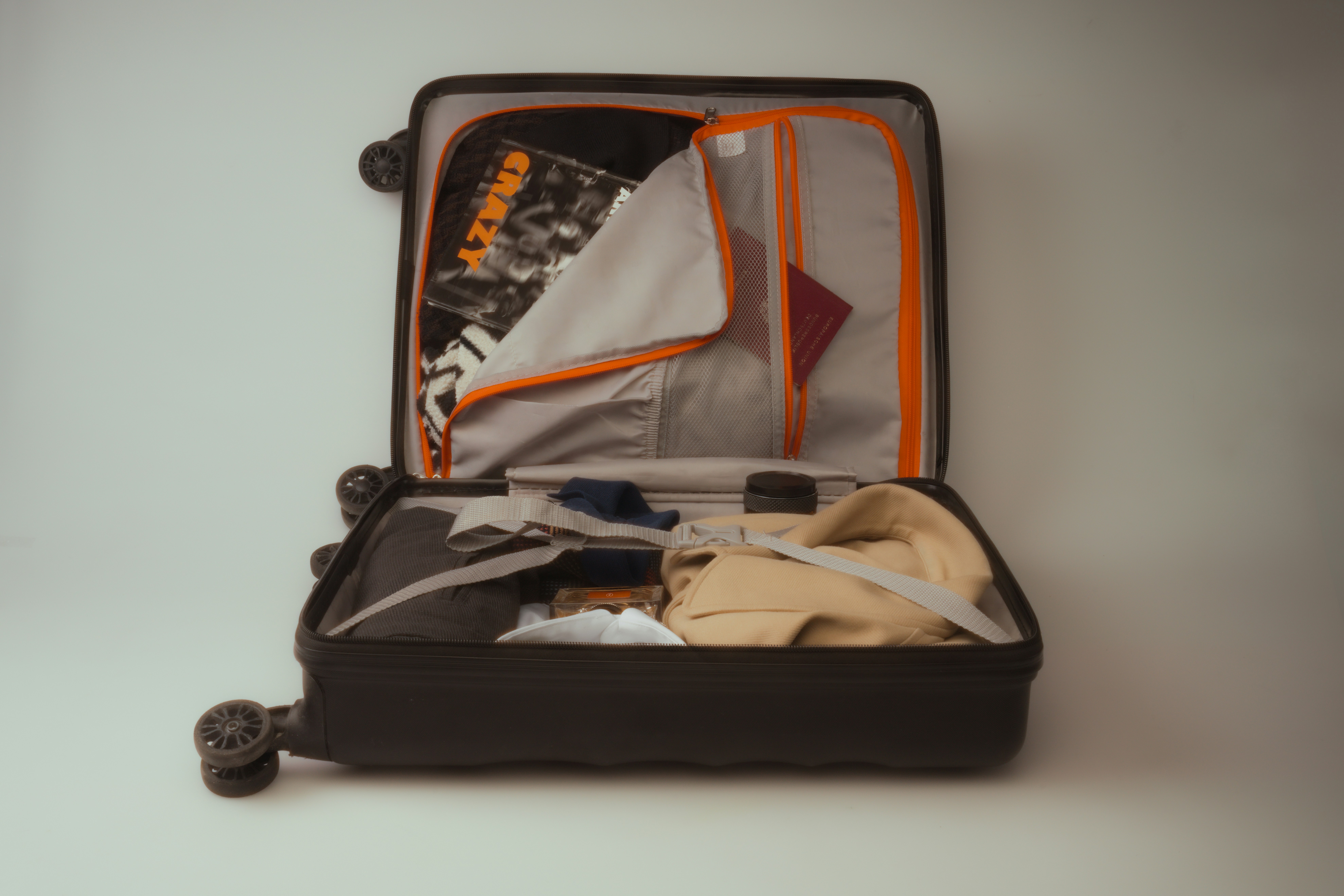 How Can You Travel Light Without Missing Essentials