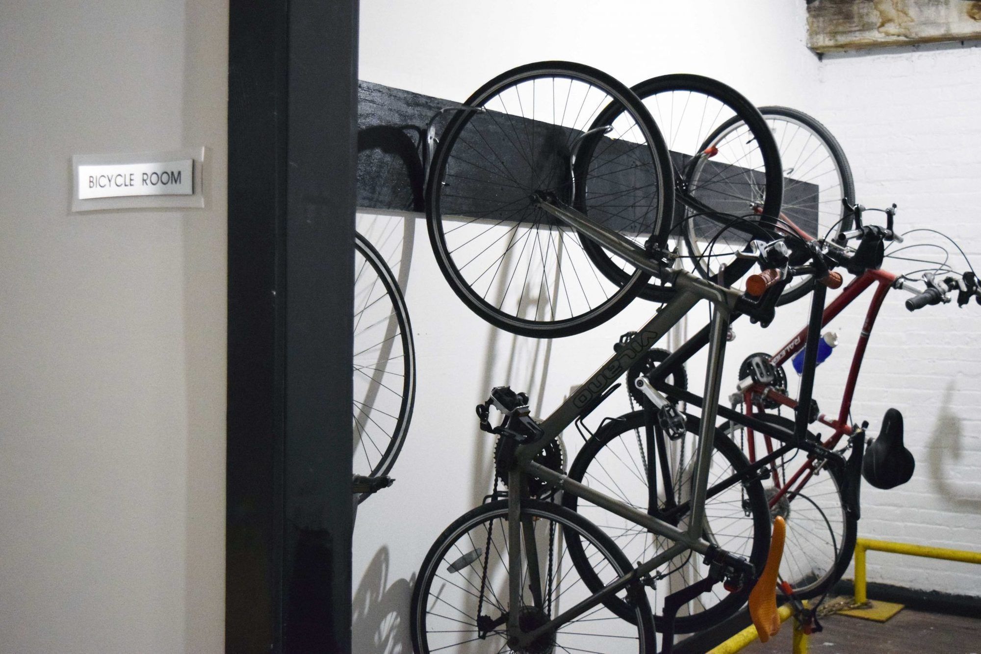 Greendesk 67 West Street, Brooklyn Upsuite