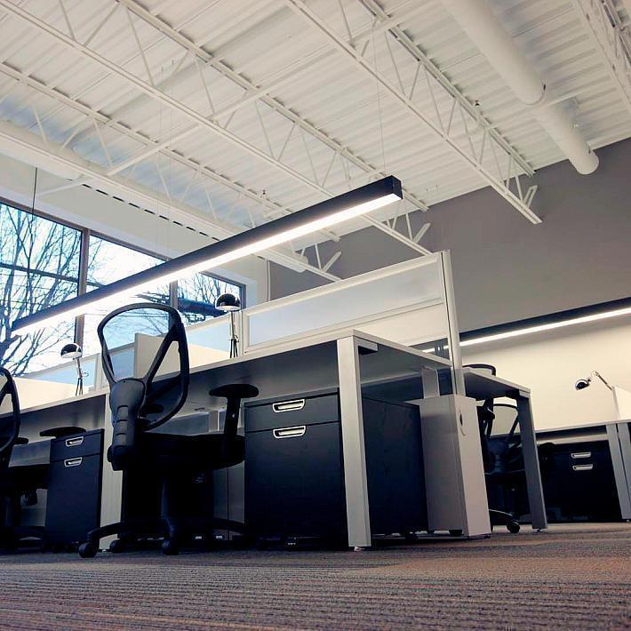 Halte 247 De La Roche, Montreal Upsuite