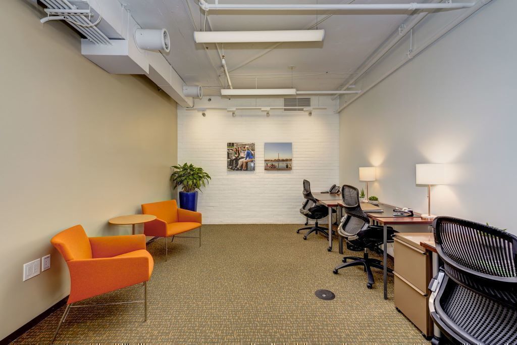 Carr Workplaces Dupont Office Space, Washington, D.C. Upsuite