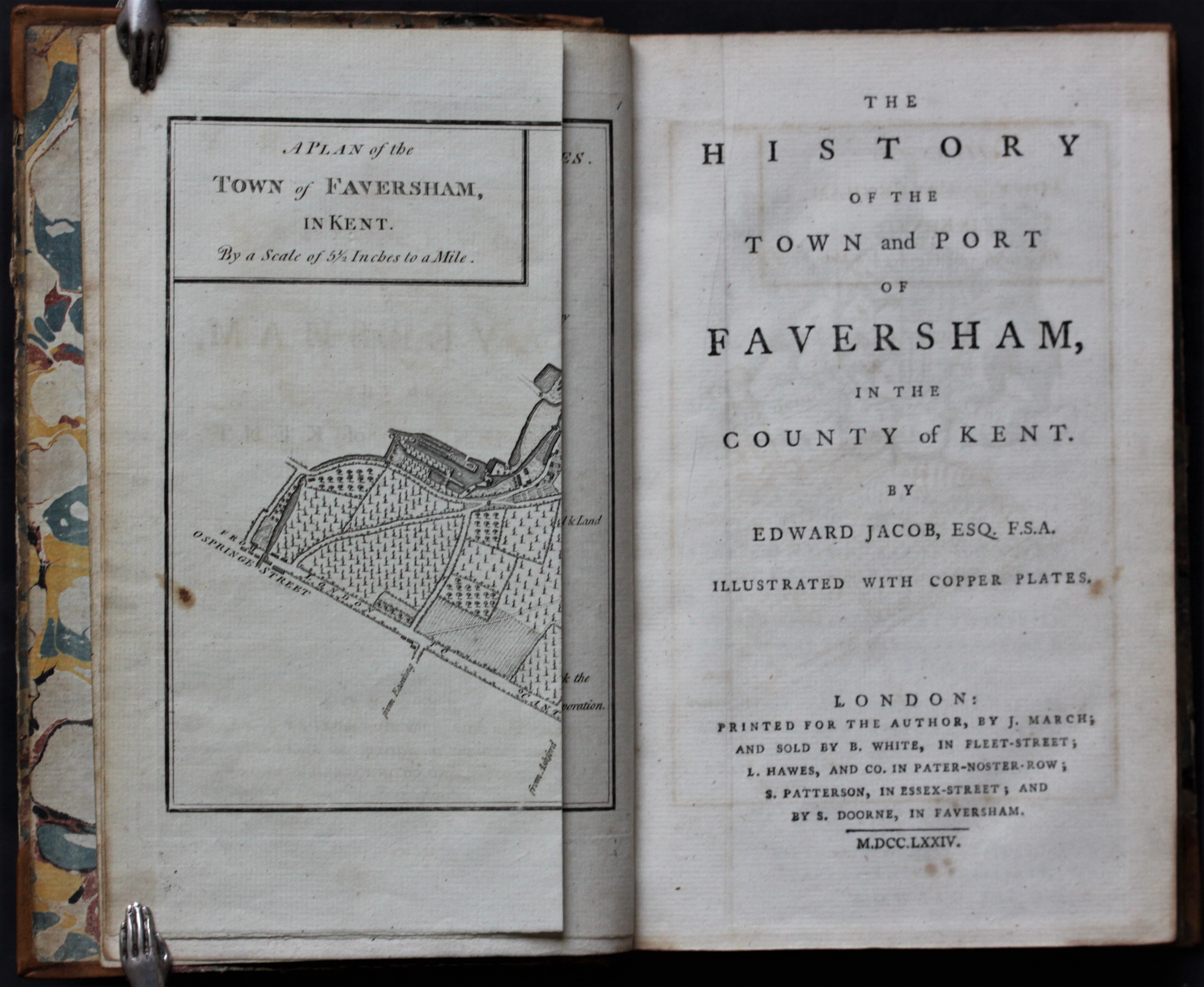 THE HISTORY OF THE TOWN AND PORT OF FAVERSHAM in… David Miles Books