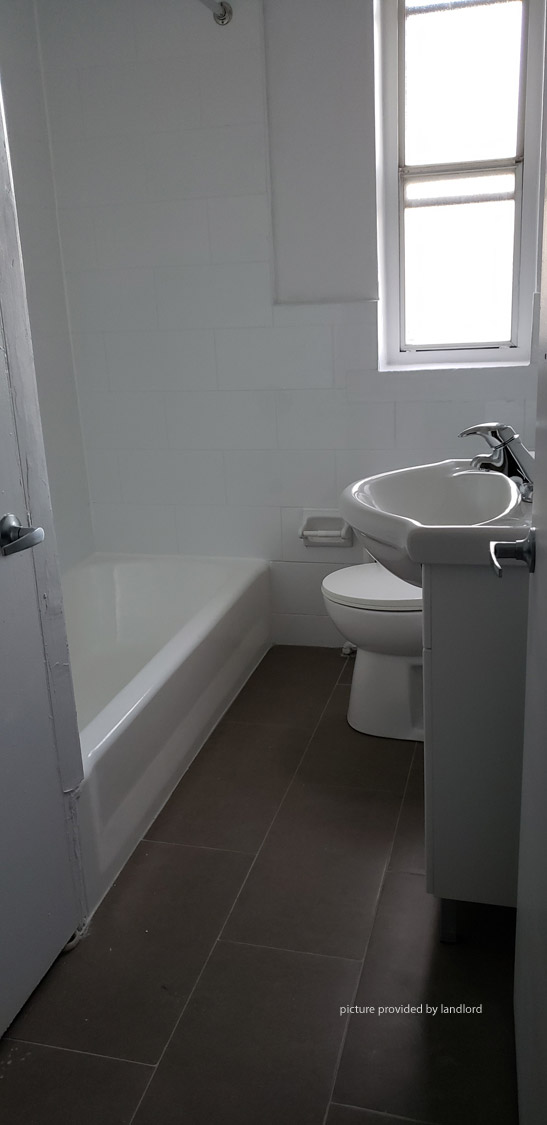 For rent 474 Kingston Rd Toronto, 2 bdrm Viewit 1128