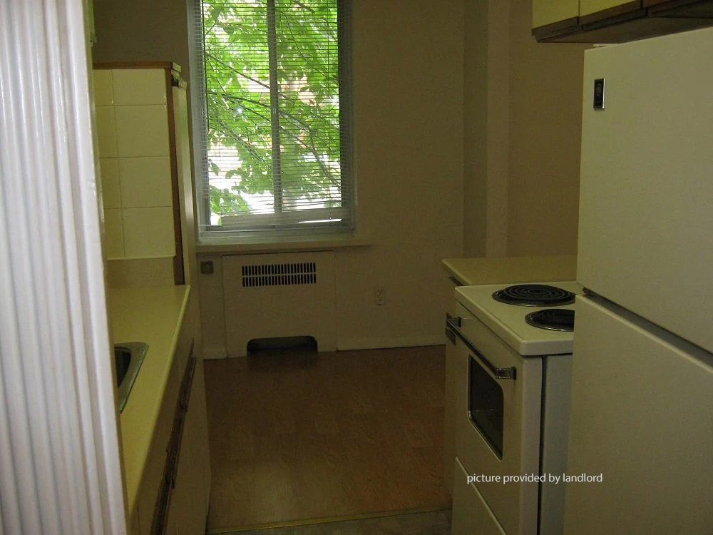 For rent 117 Old Forest Hill R Toronto, 2 bdrm Viewit 141715