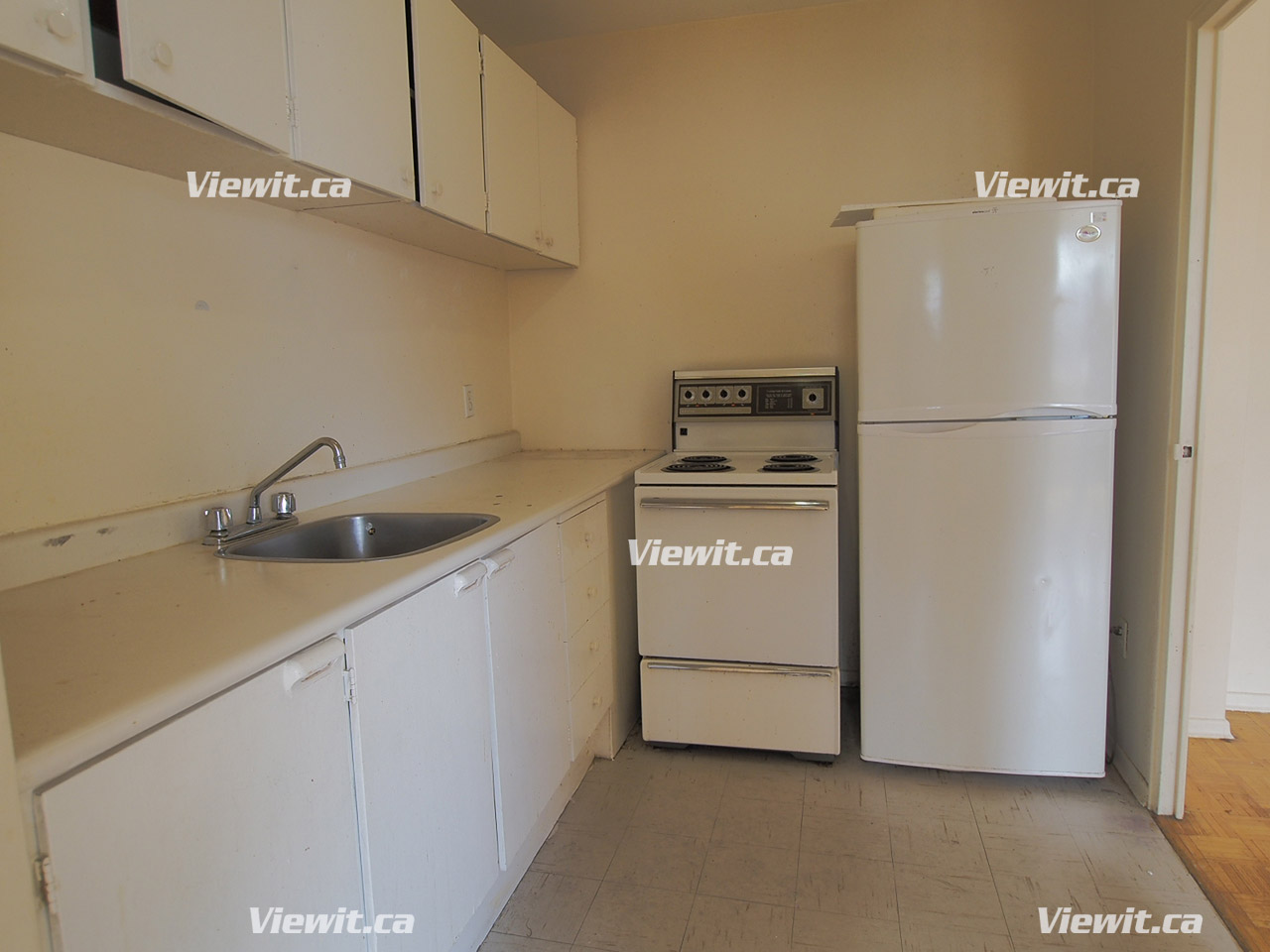 For rent 840 Dundas St E Whitby, 2 bdrm Viewit 163374