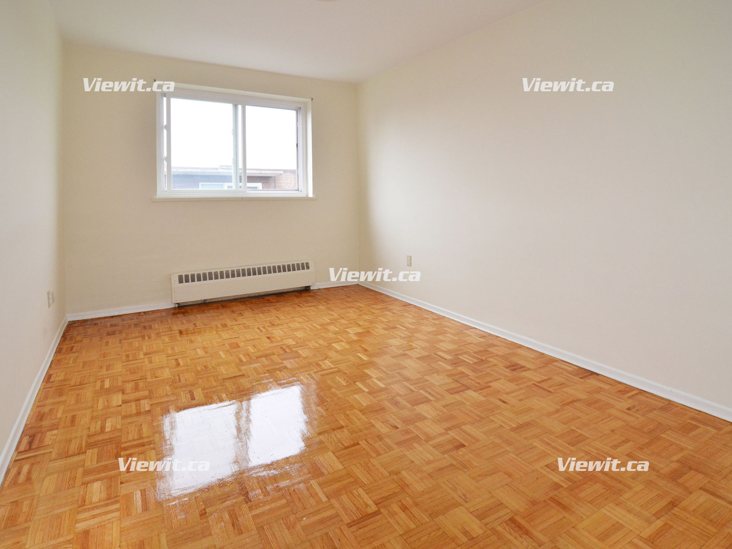 For rent 81 Willow Rd Guelph, 2 bdrm Viewit 165849