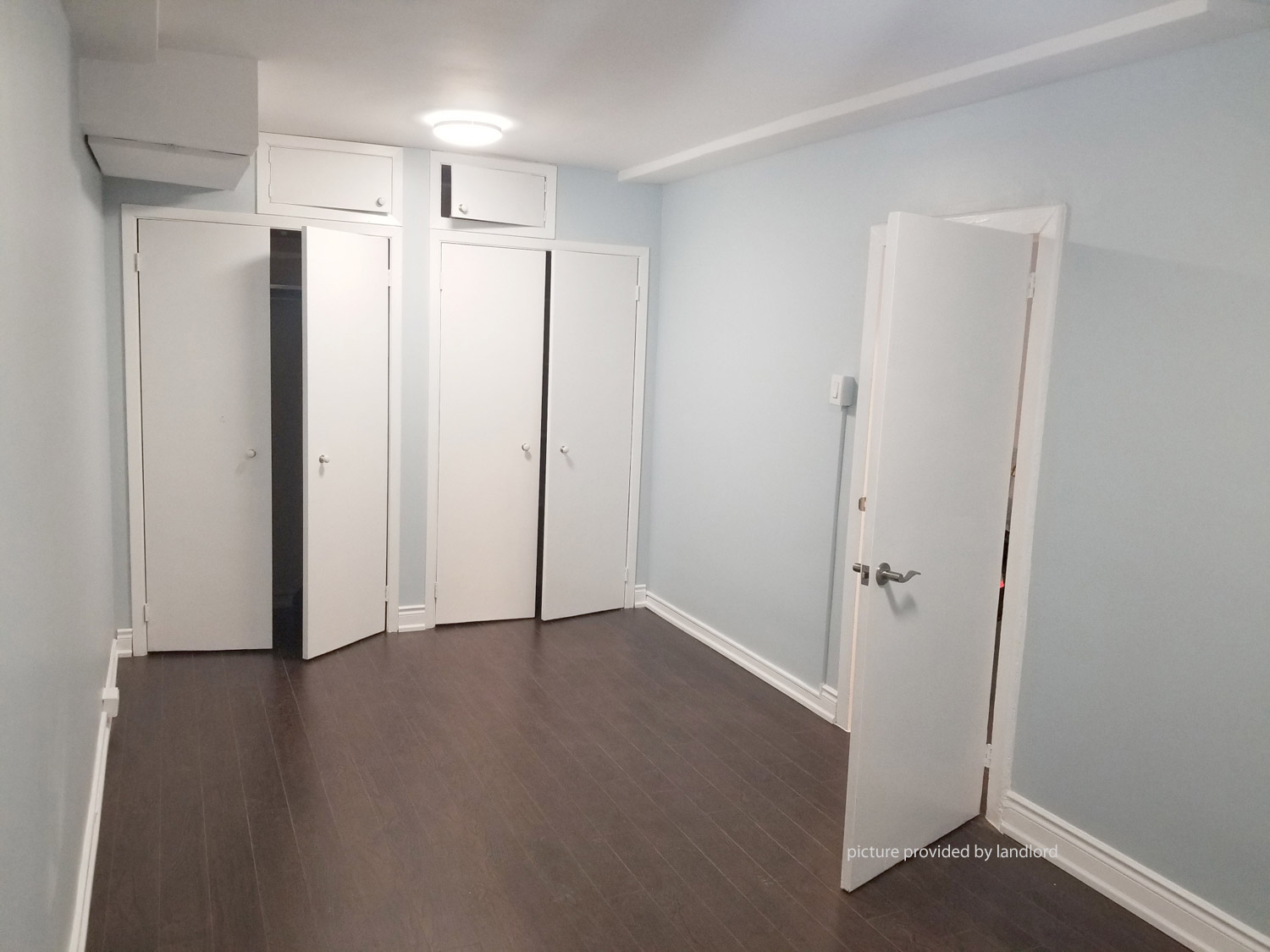 For rent 52 Waniska Ave Etobicoke, 2 bdrm Viewit 191177