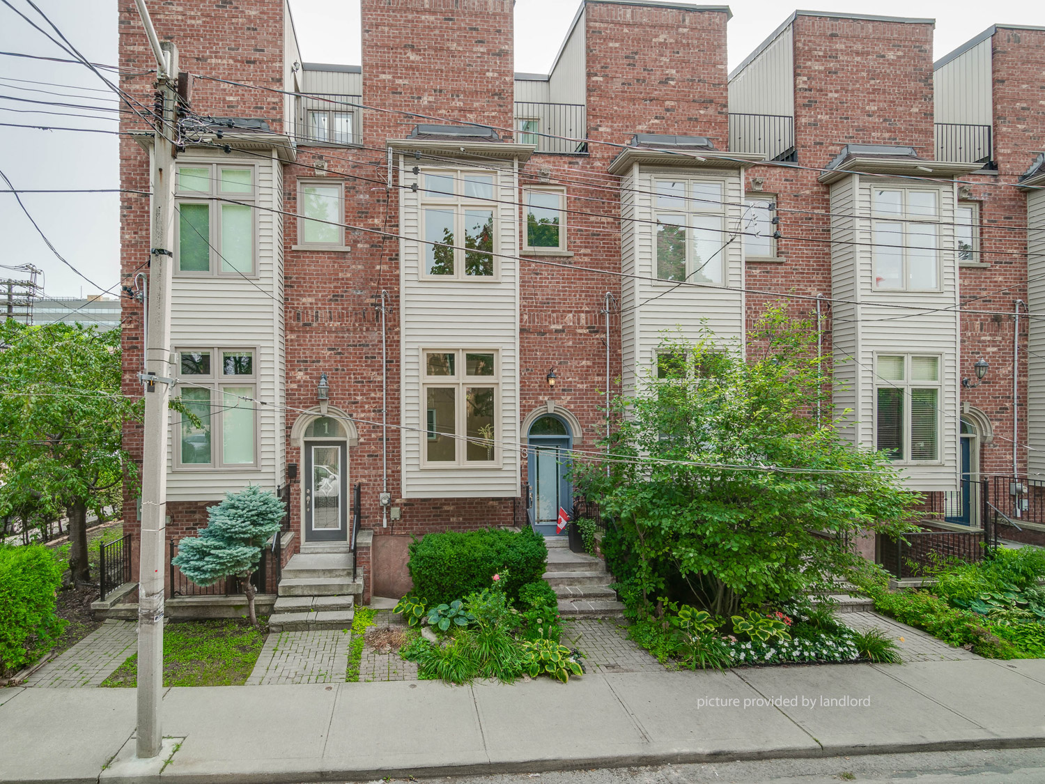 QUEENPALMERSTON, TORONTO , ON 3+ Bedroom for rent TORONTO Apartments