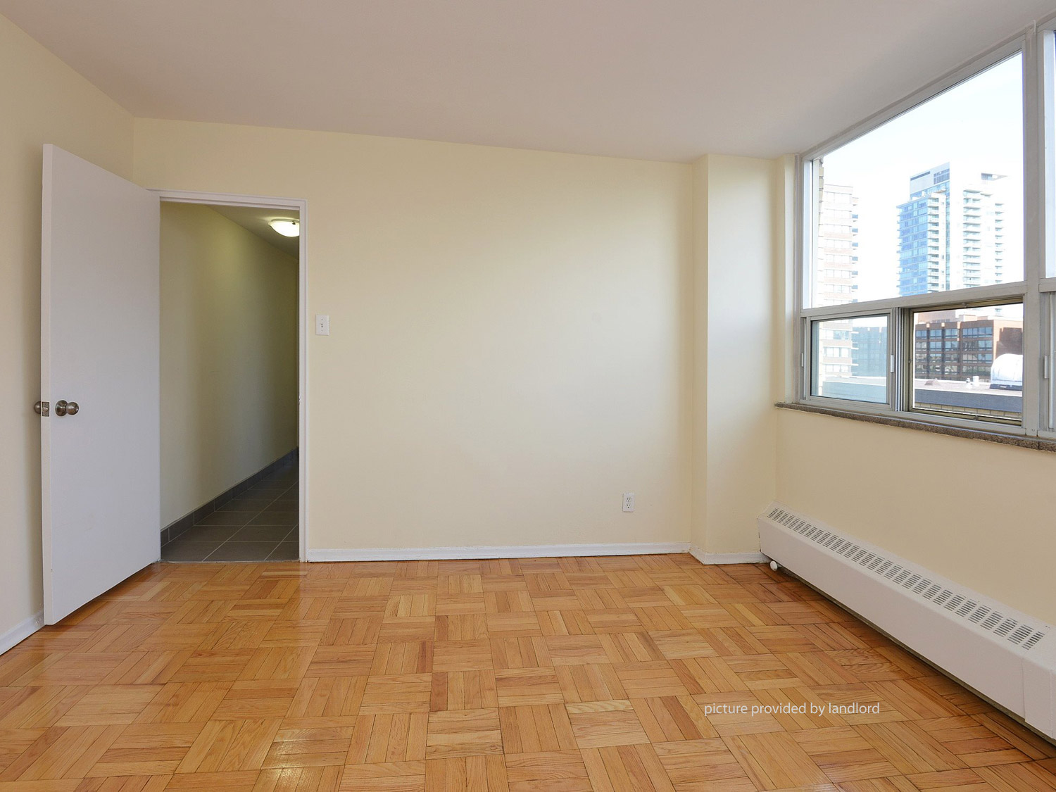 For rent 85 Lowther Toronto, Bach Viewit 2020
