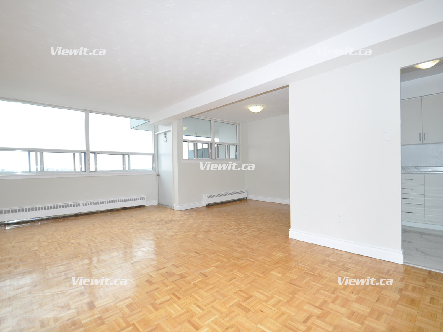 For rent 1440, 1442 Lawrence A North York, 2 bdrm Viewit 207147
