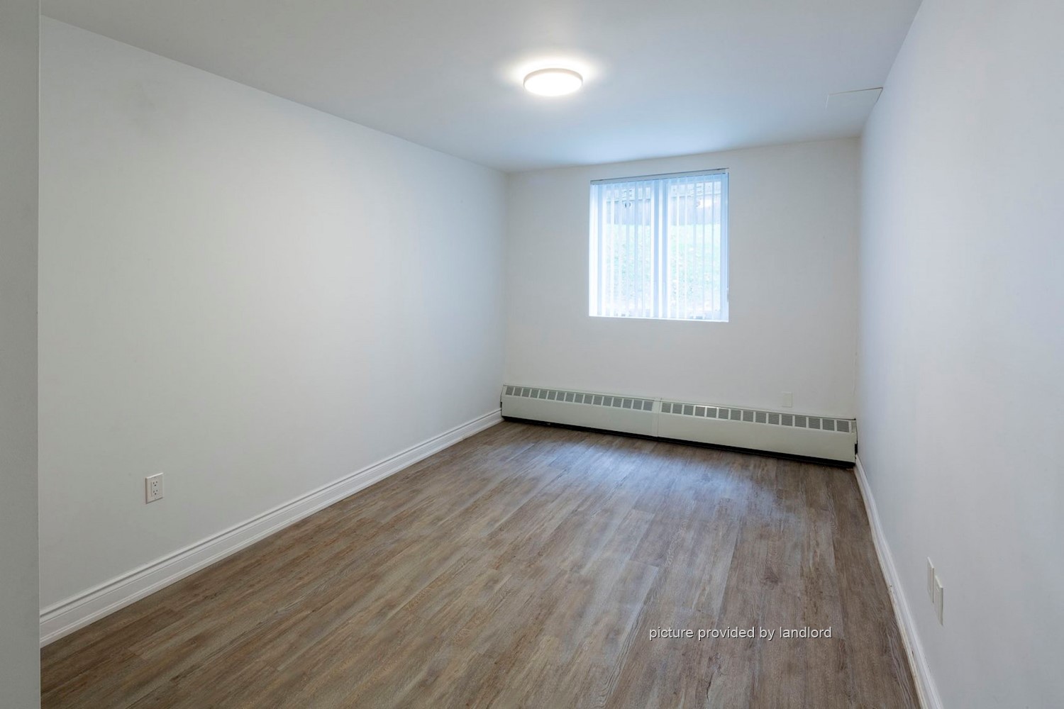 For rent 552 Birchmount Road Toronto, 1 bdrm Viewit 210348