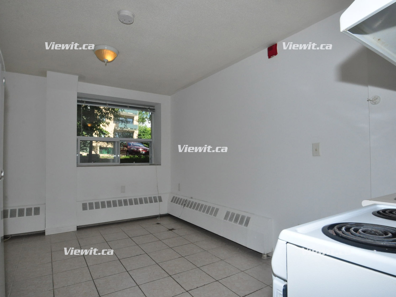 For rent 3094 Jaguar Valley Dr Mississauga, Bach Viewit 212502