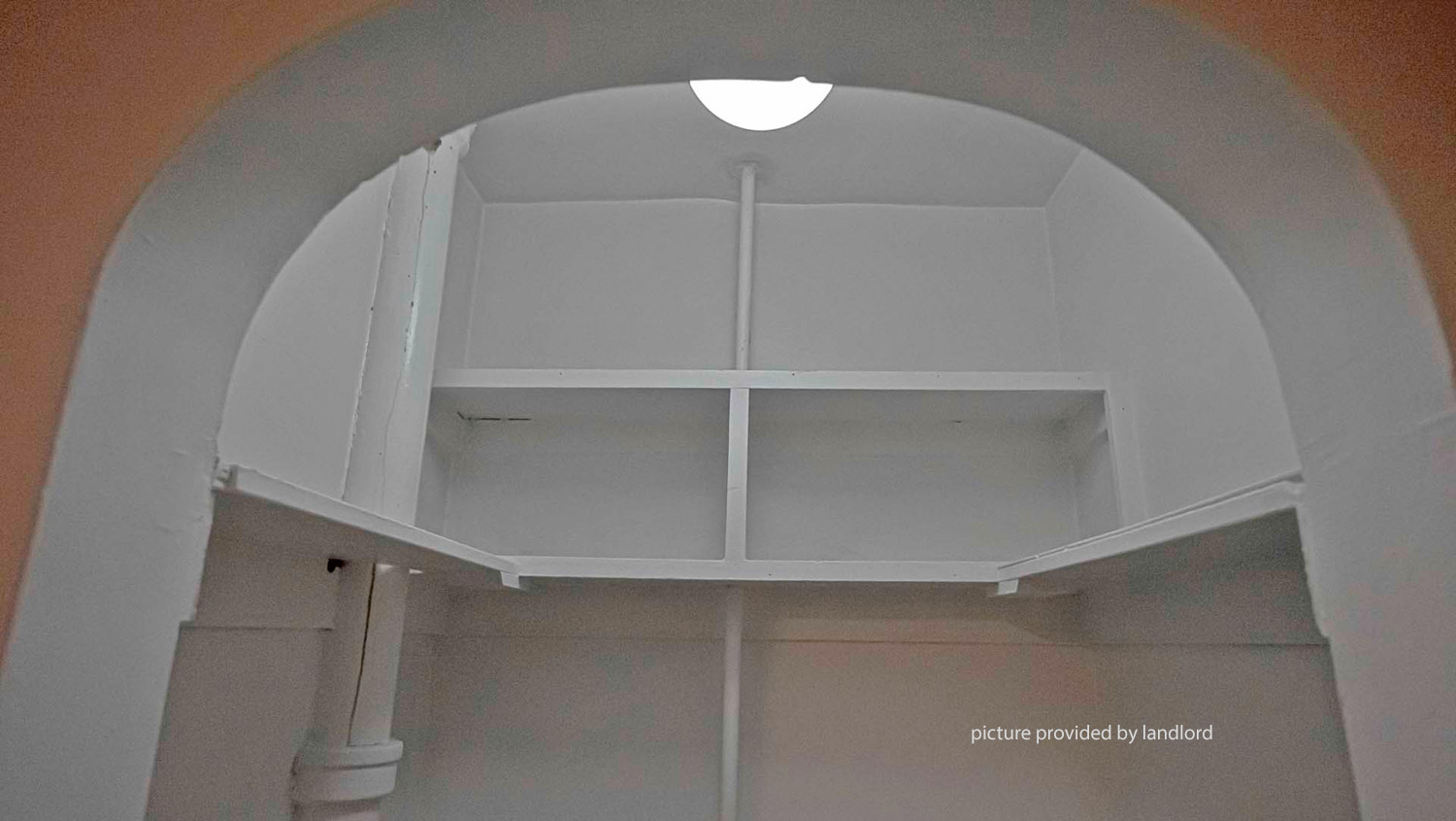 For rent 75 Kennedy St Winnipeg, Bach Viewit 233397