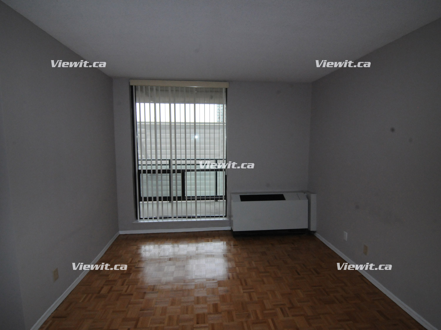 For rent 2 Forest Laneway North York, 3+ bdrm Viewit 53418