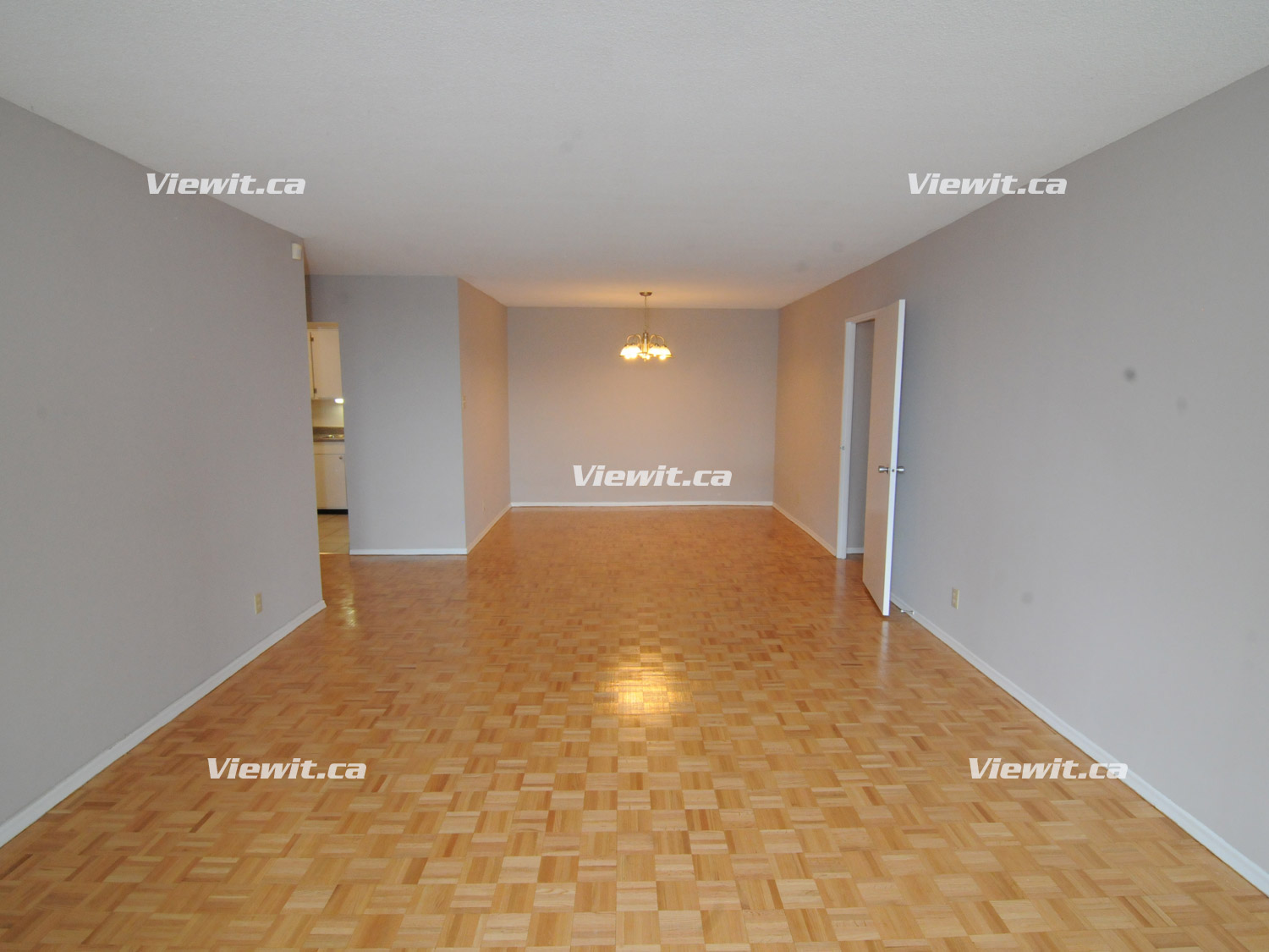 For rent 2 Forest Laneway North York, 3+ bdrm Viewit 53418