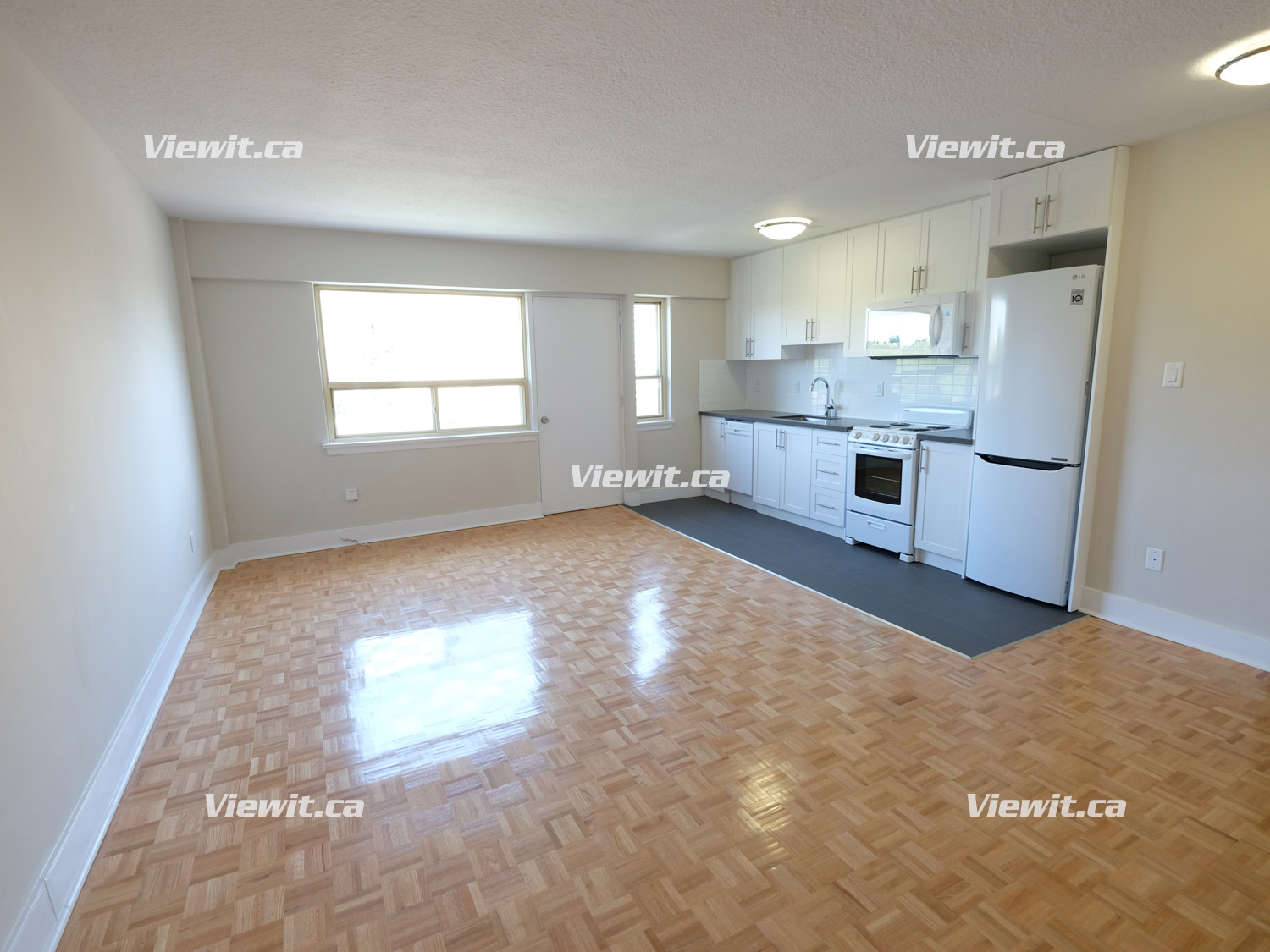 95 Lawton Blvd, Toronto, ON 1 Bedroom for rent Toronto Apartments