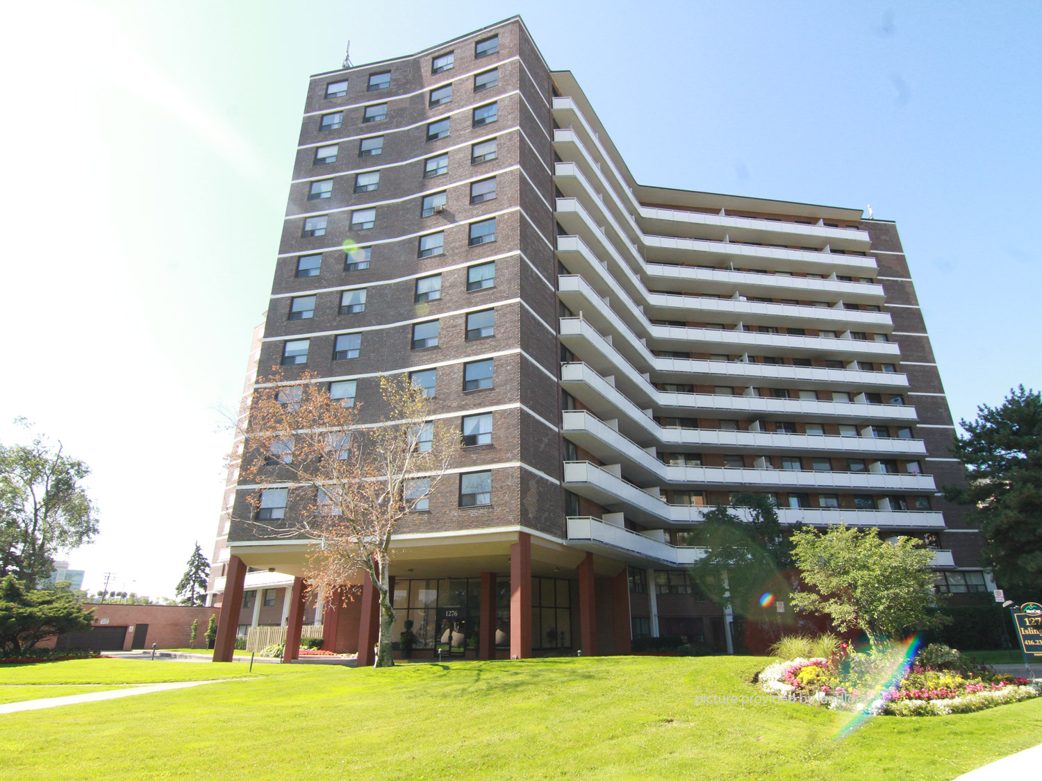 For rent 1276 Islington Ave Toronto, Bach Viewit 61499