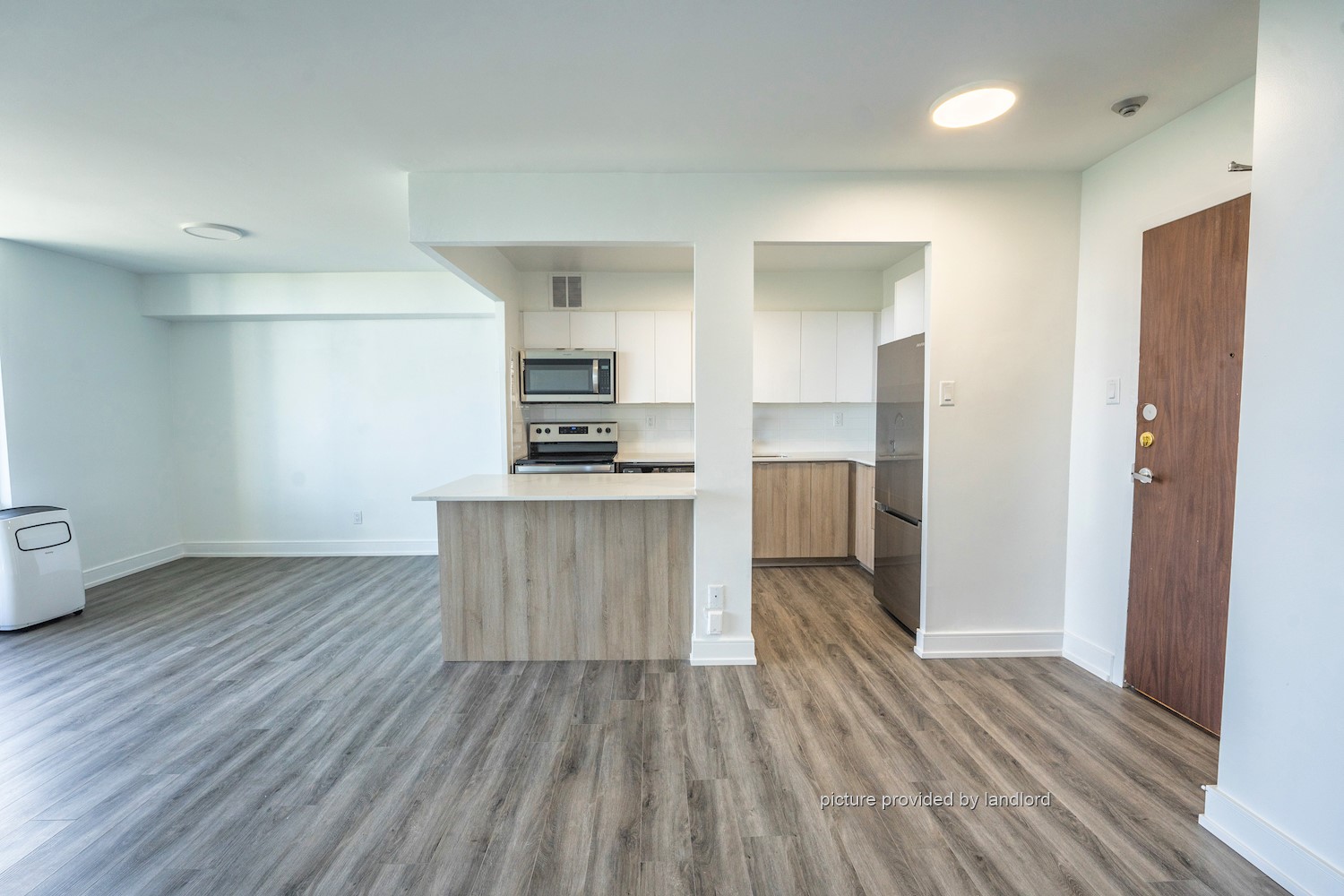 For rent 2 Secord Ave East York, 1 bdrm Viewit 6316