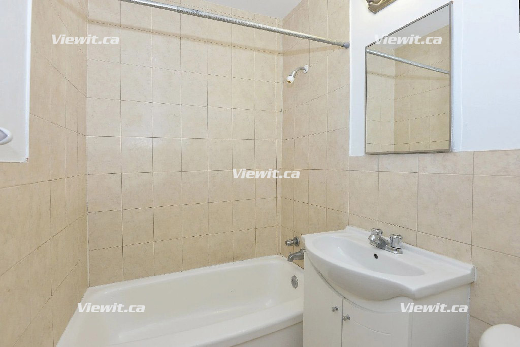 For rent 2 Treewood Street Scarborough, 2 bdrm Viewit 88471