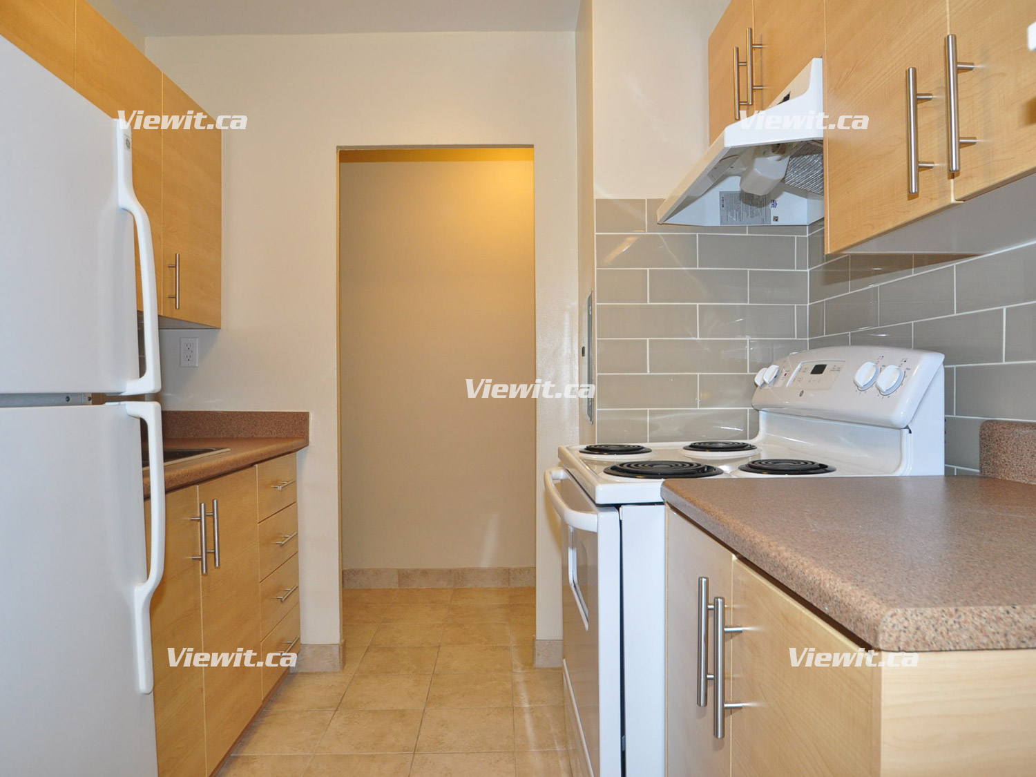 For rent 345 Lakeshore Rd W Mississauga, 2 bdrm Viewit 90639
