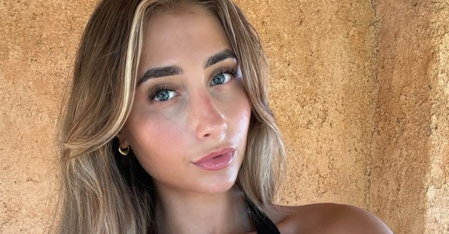 OnlyFans star Lily Phillips horrifies with Xrated act out in