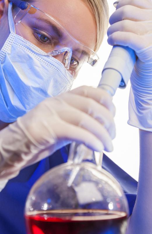 What are the Different Chemical Engineer Jobs? (with picture)