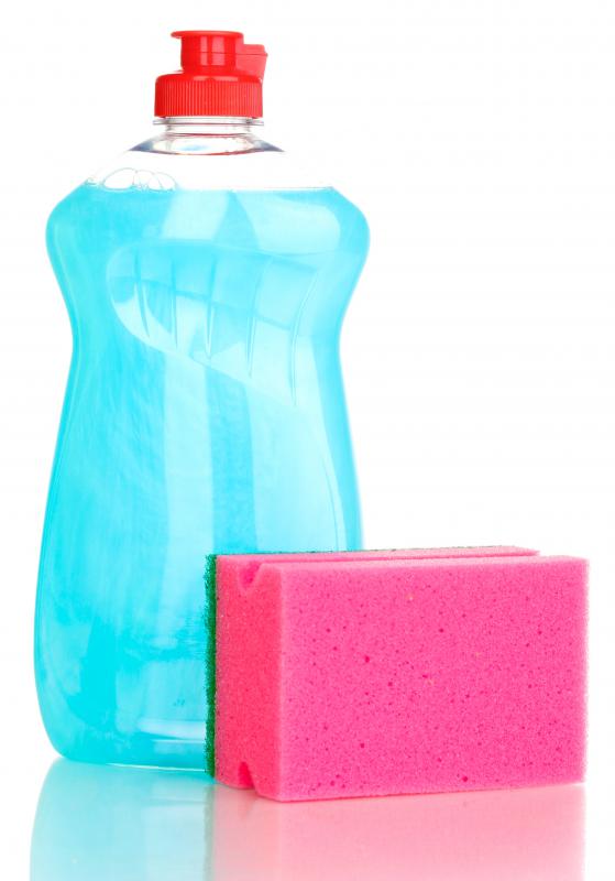 What Are the Signs of an Allergic Reaction to Soap?