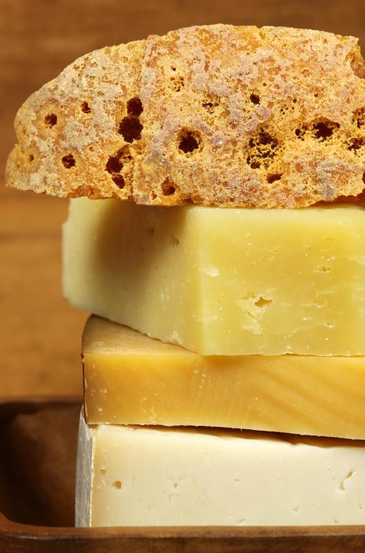 What Are the Different Types of Cheese Platter Ideas?