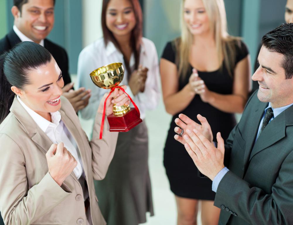 What is an Award Ceremony? (with pictures)