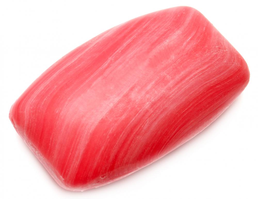 How do I Choose the Best Soap for Psoriasis? (with pictures)