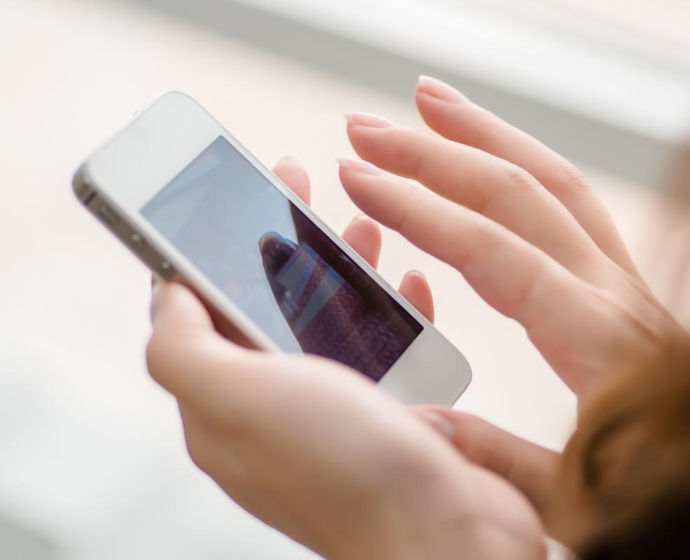 What is Technological Convergence? (with pictures)