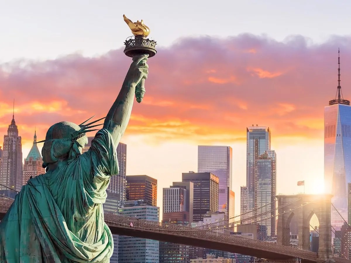 Why Is New York Called the Big Apple? (with picture)