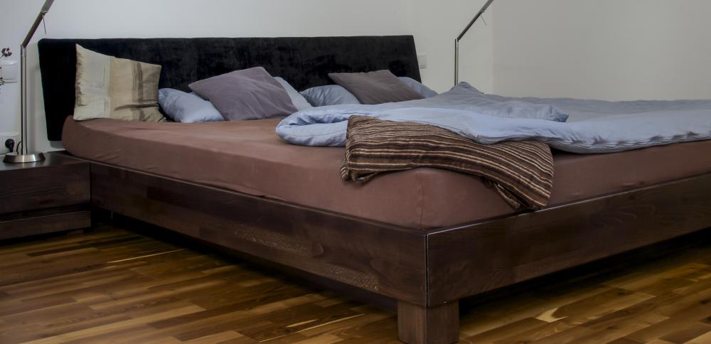 Is a Water Bed Bad for my Back? (with pictures)