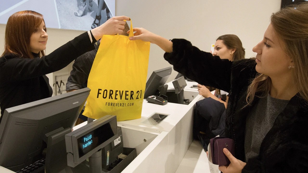 What Went Wrong at Forever 21 How Fast Fashion Became Too Fast