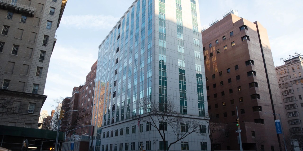 Lenox Hill Hospital’s Development Plan Opposed by Manhattan Neighbors WSJ