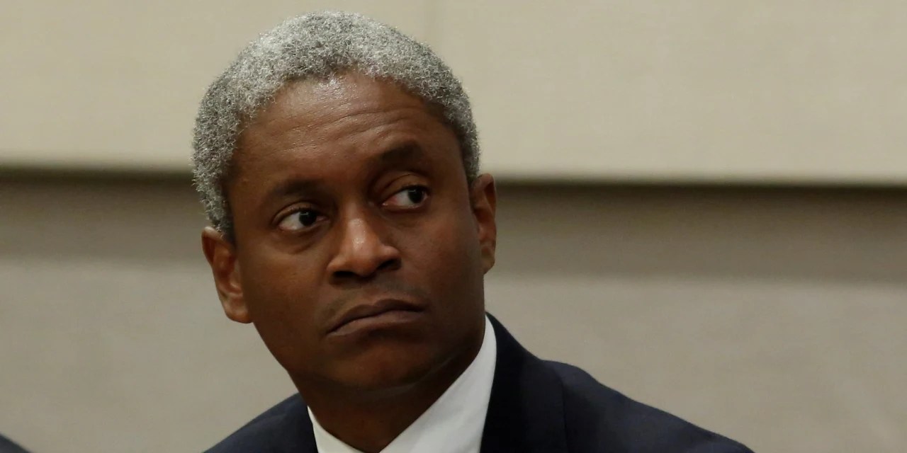 Fed’s Bostic ‘Fairly Comfortable’ With Holding Rates Steady for Now WSJ