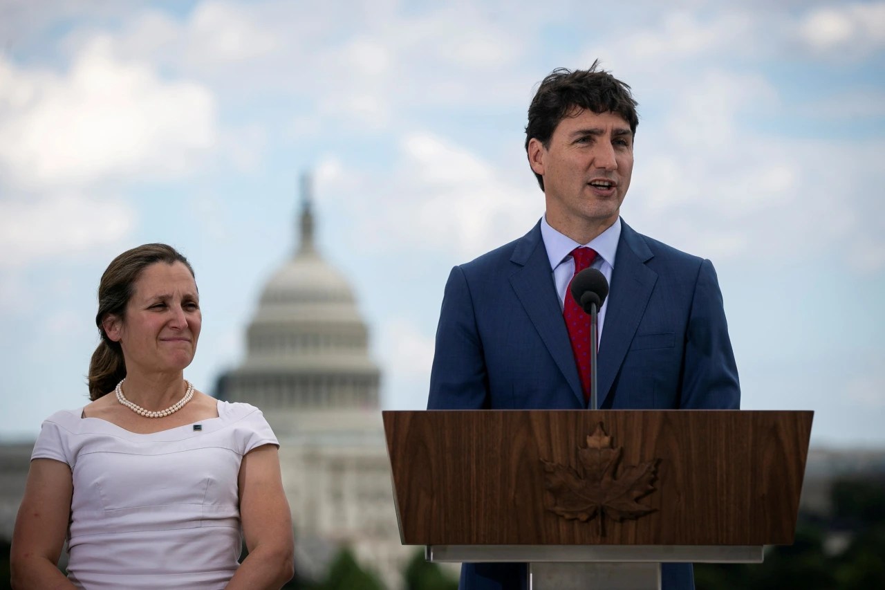 Trudeau Turns to TradeDeal Lieutenant to Quell Tension Over Energy WSJ