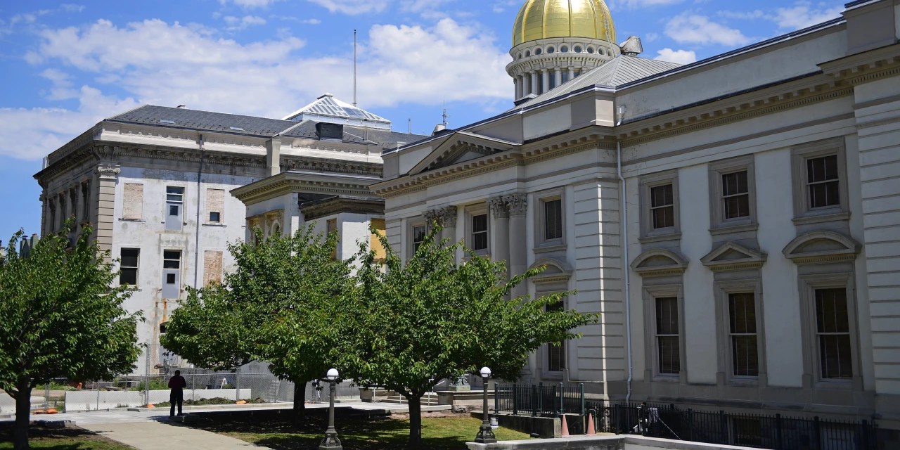 New Jersey Pension Overseers Raise PrivateEquity Cap to 15 WSJ