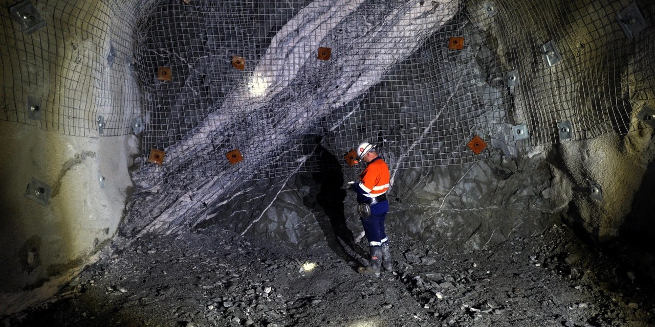 Kirkland Lake Gold Shares Down 15 on Detour Gold Buy WSJ